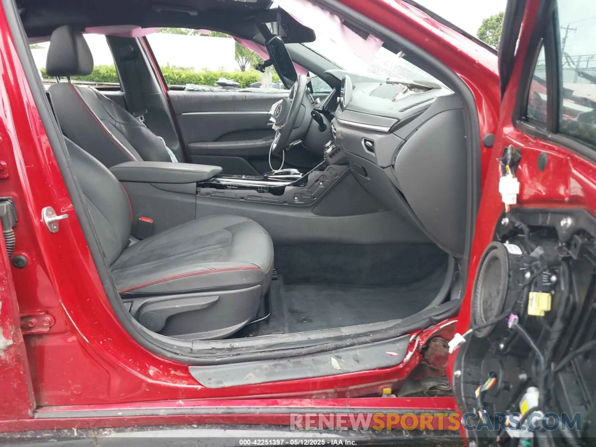5 Photograph of a damaged car 5NPEJ4J2XLH034576 HYUNDAI SONATA 2020