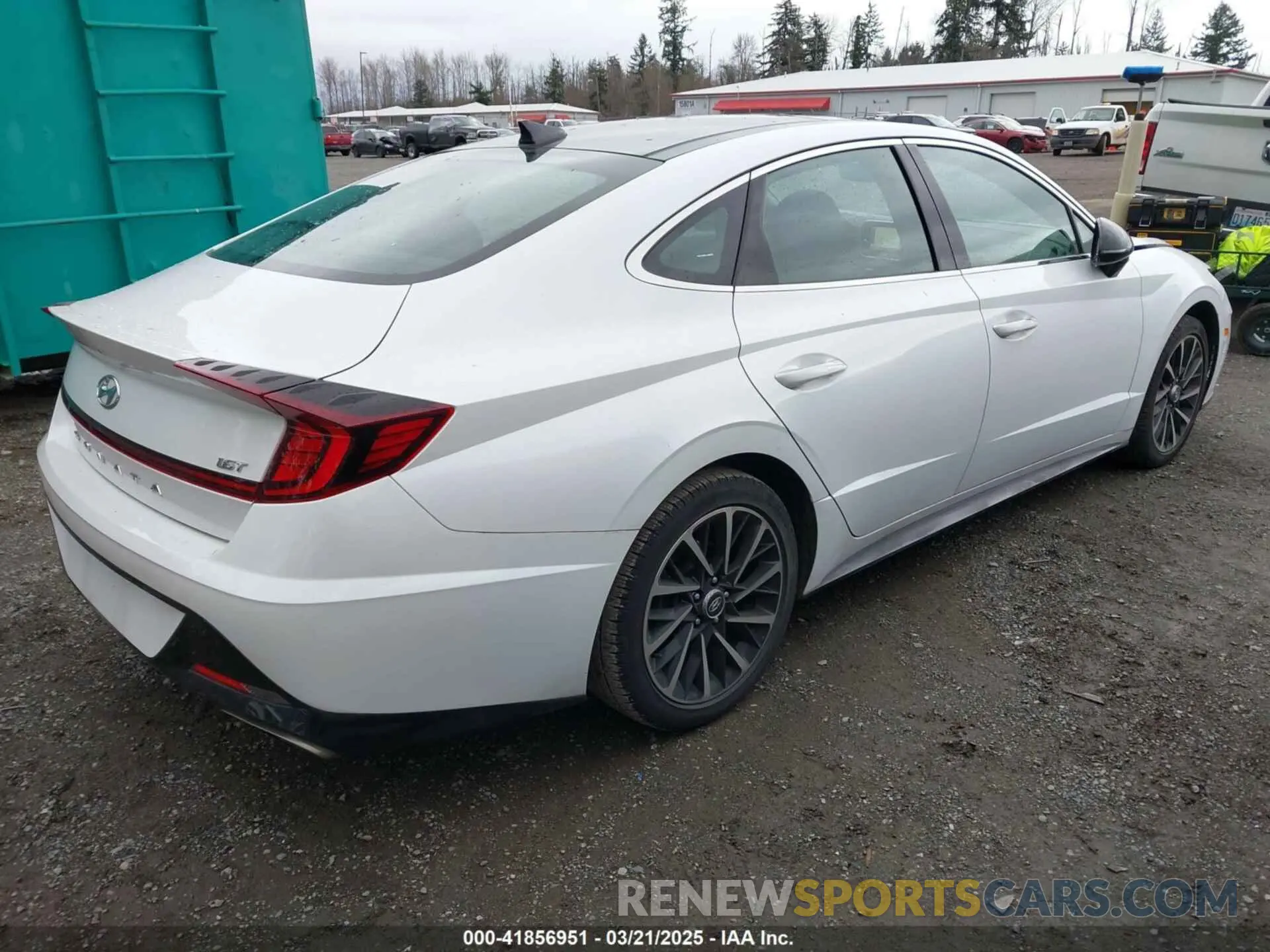 4 Photograph of a damaged car 5NPEJ4J2XLH050003 HYUNDAI SONATA 2020