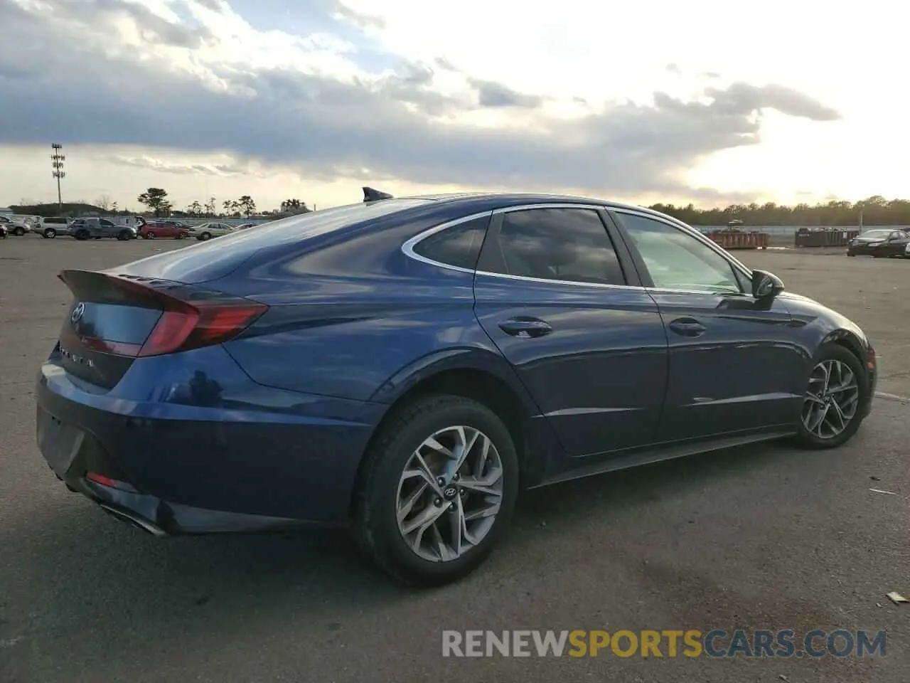 3 Photograph of a damaged car 5NPEL4JA0LH041408 HYUNDAI SONATA 2020