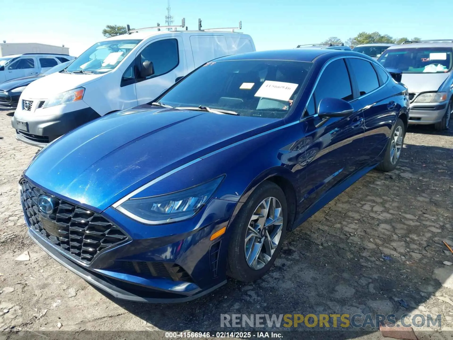14 Photograph of a damaged car 5NPEL4JA3LH010301 HYUNDAI SONATA 2020