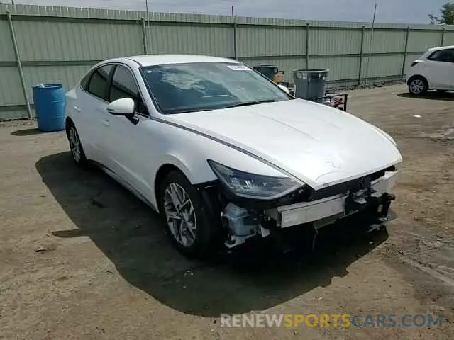 10 Photograph of a damaged car 5NPEL4JA4LH003194 HYUNDAI SONATA 2020