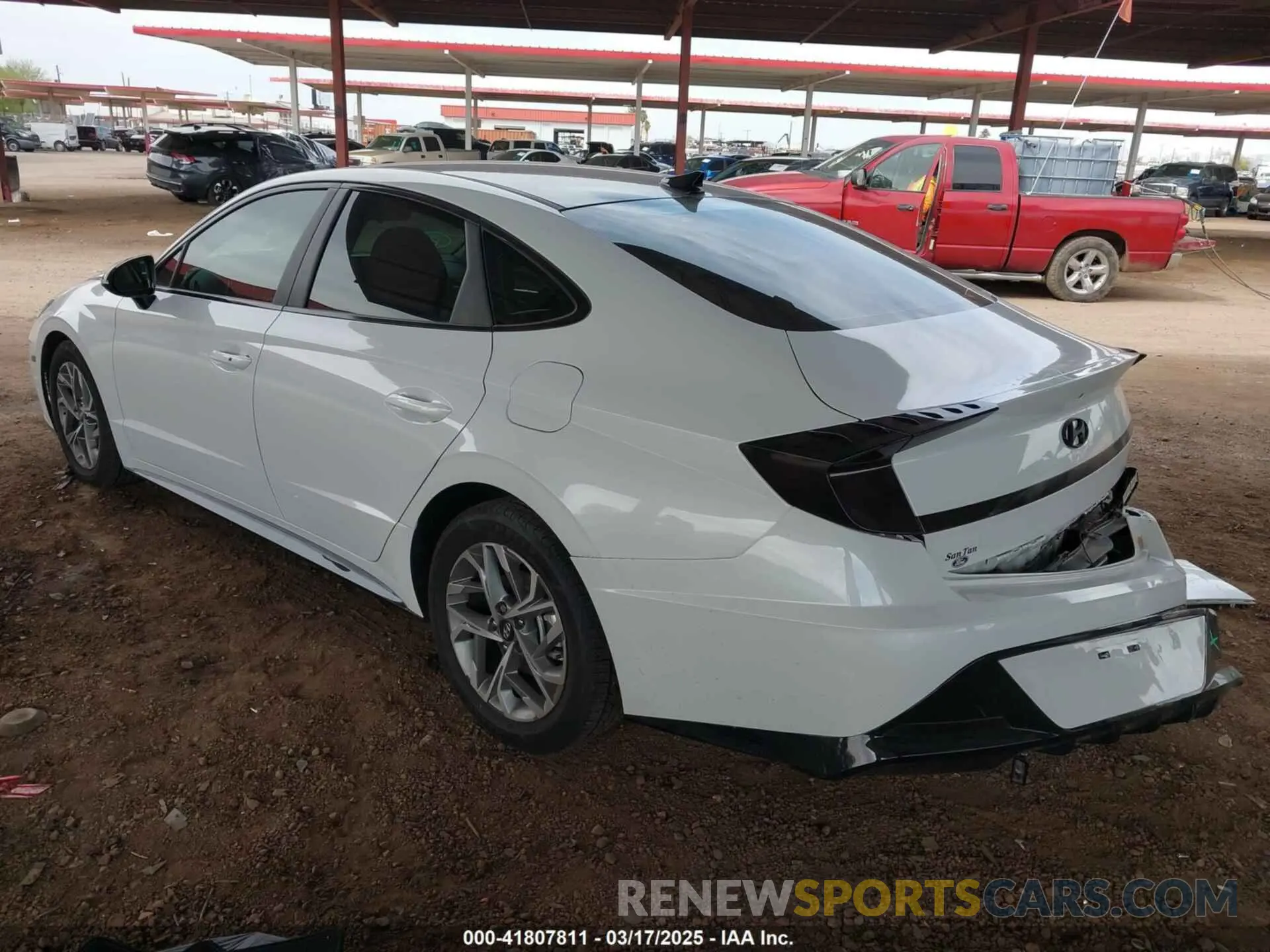 3 Photograph of a damaged car 5NPEL4JA4LH046868 HYUNDAI SONATA 2020