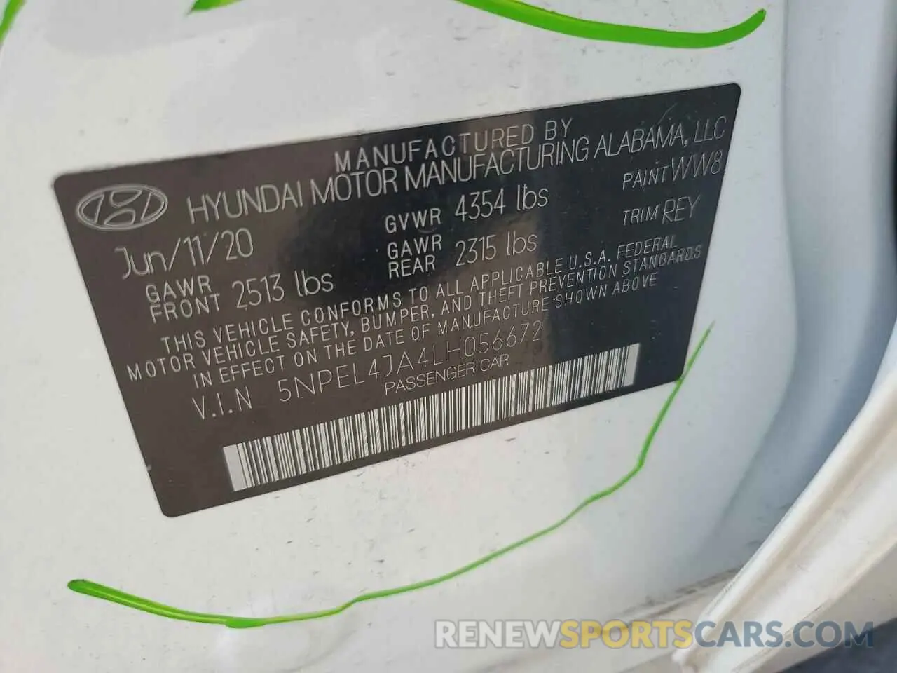 13 Photograph of a damaged car 5NPEL4JA4LH056672 HYUNDAI SONATA 2020