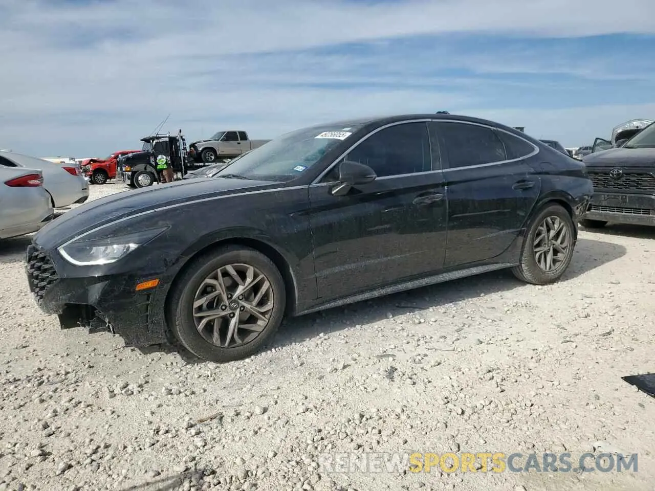 1 Photograph of a damaged car 5NPEL4JA5LH052565 HYUNDAI SONATA 2020
