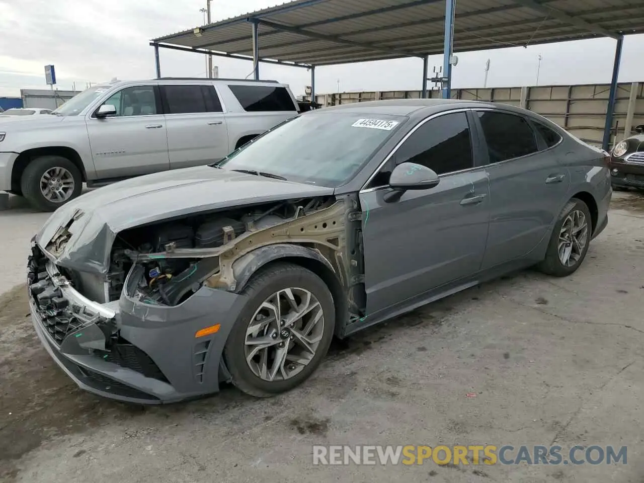 1 Photograph of a damaged car 5NPEL4JA6LH003858 HYUNDAI SONATA 2020