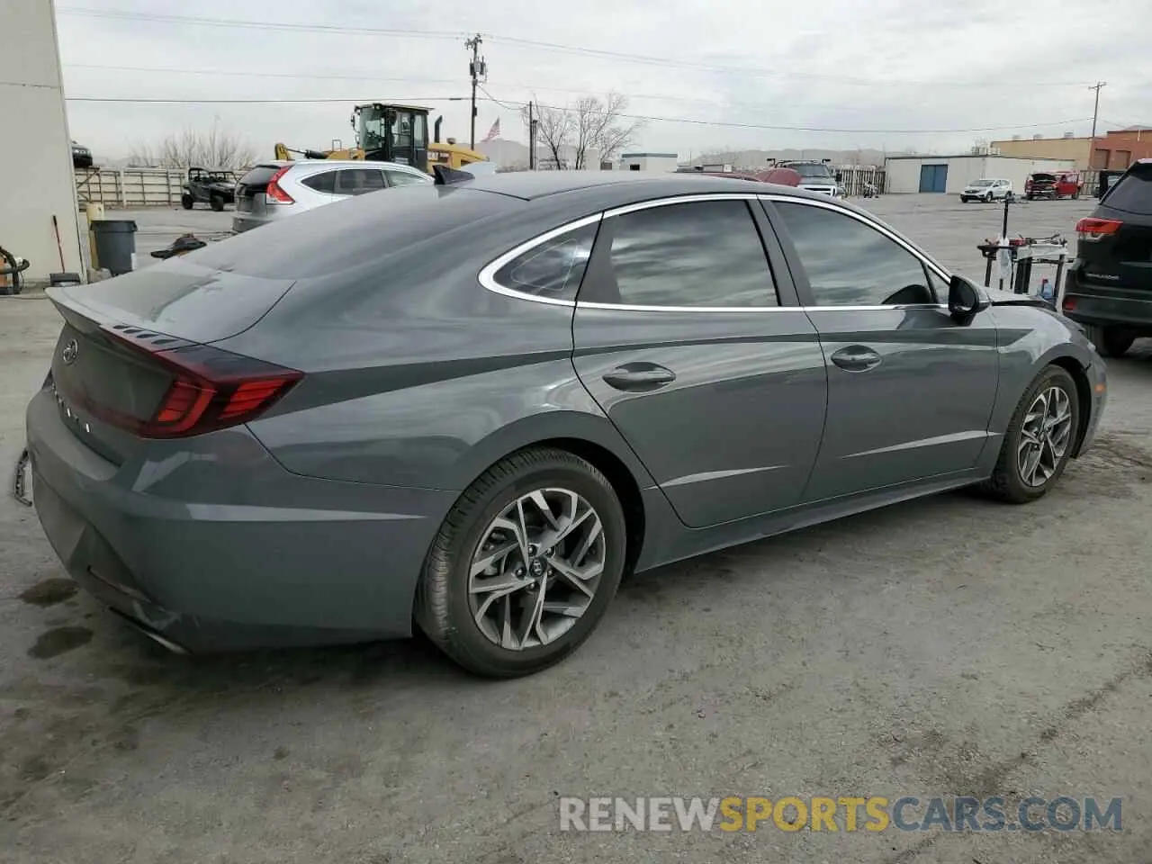 3 Photograph of a damaged car 5NPEL4JA6LH003858 HYUNDAI SONATA 2020