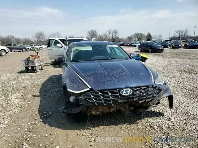 11 Photograph of a damaged car 5NPEL4JA6LH054132 HYUNDAI SONATA 2020