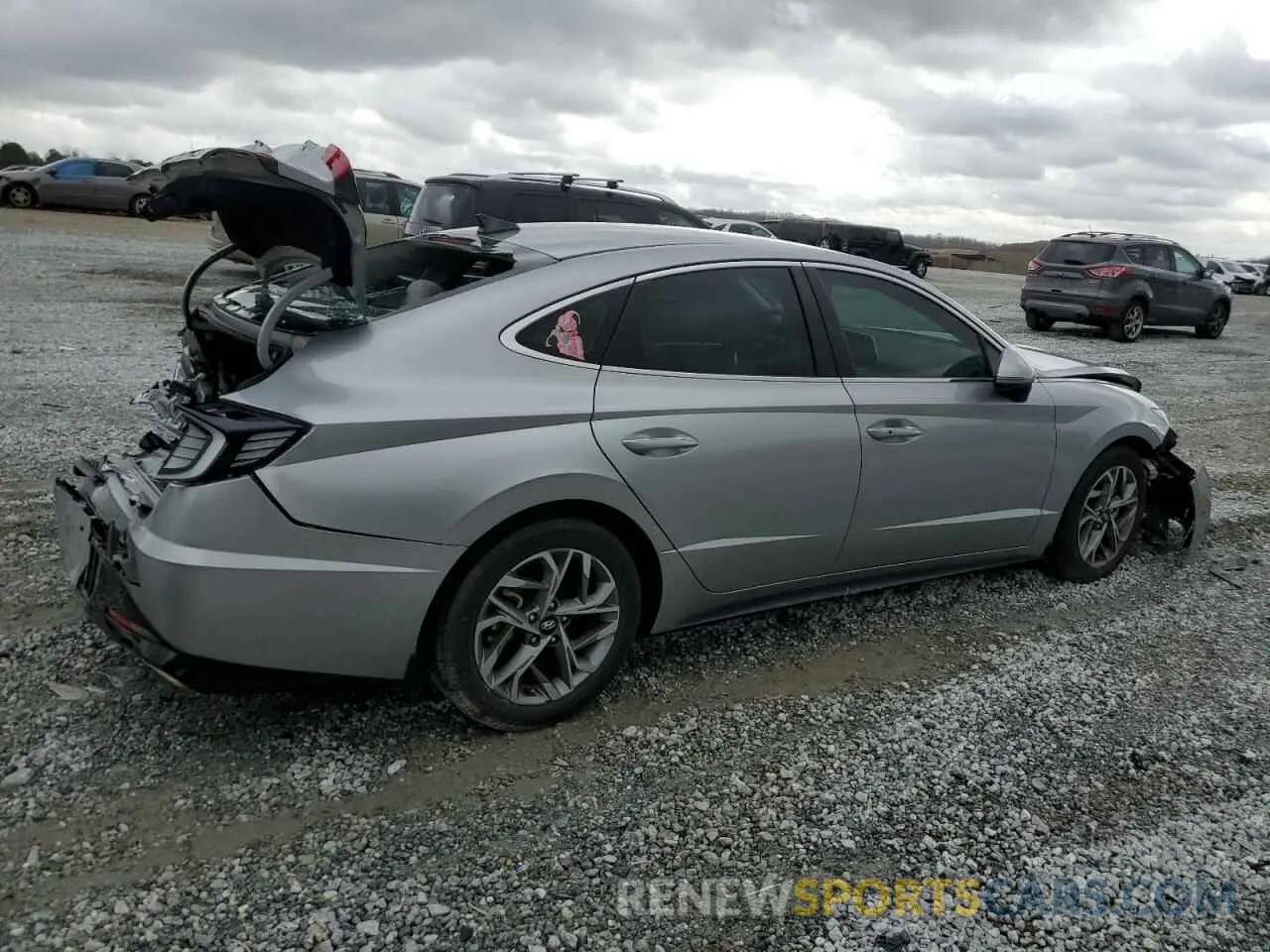 3 Photograph of a damaged car 5NPEL4JA6LH057256 HYUNDAI SONATA 2020