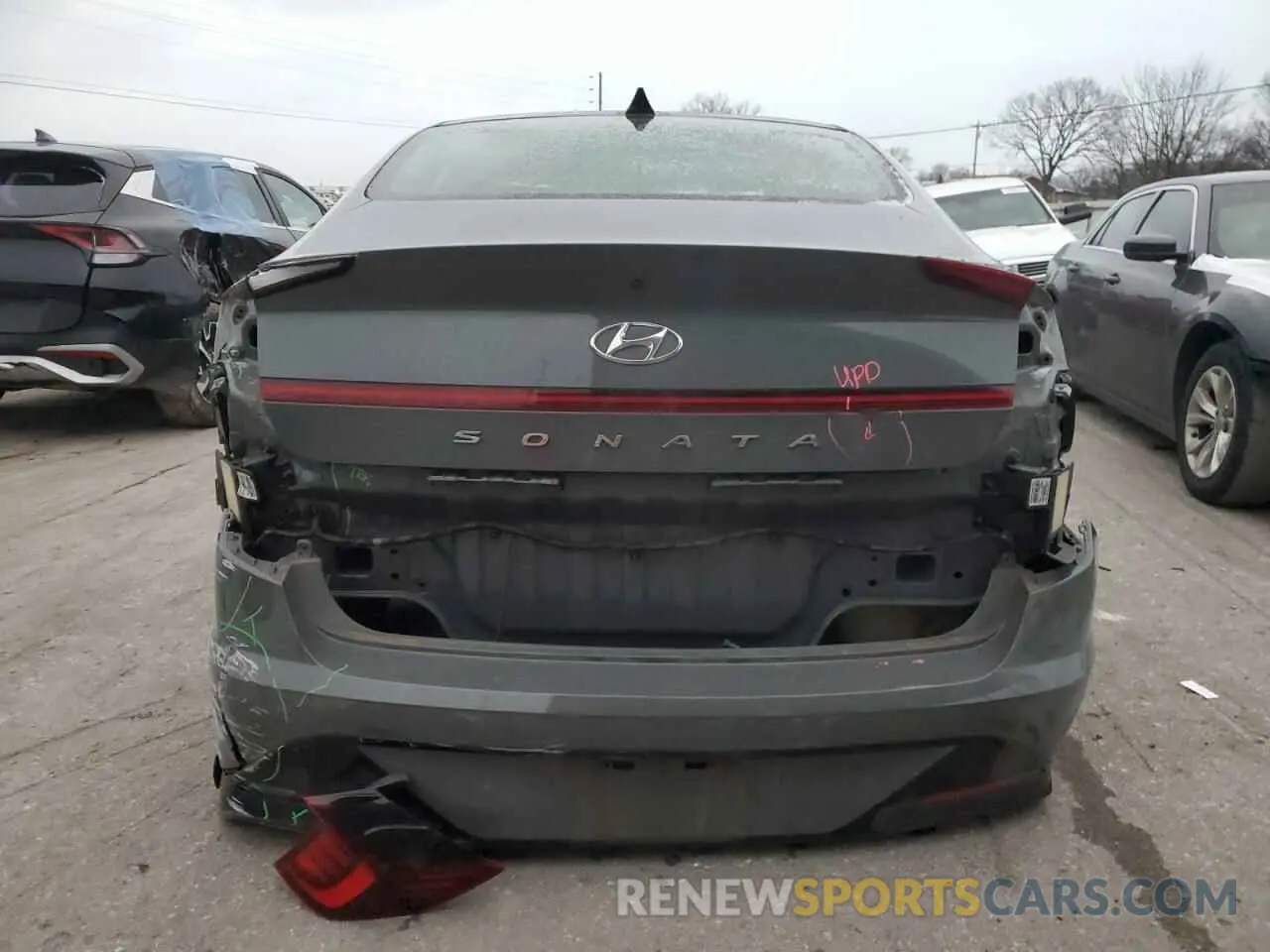 6 Photograph of a damaged car 5NPEL4JA7LH014979 HYUNDAI SONATA 2020