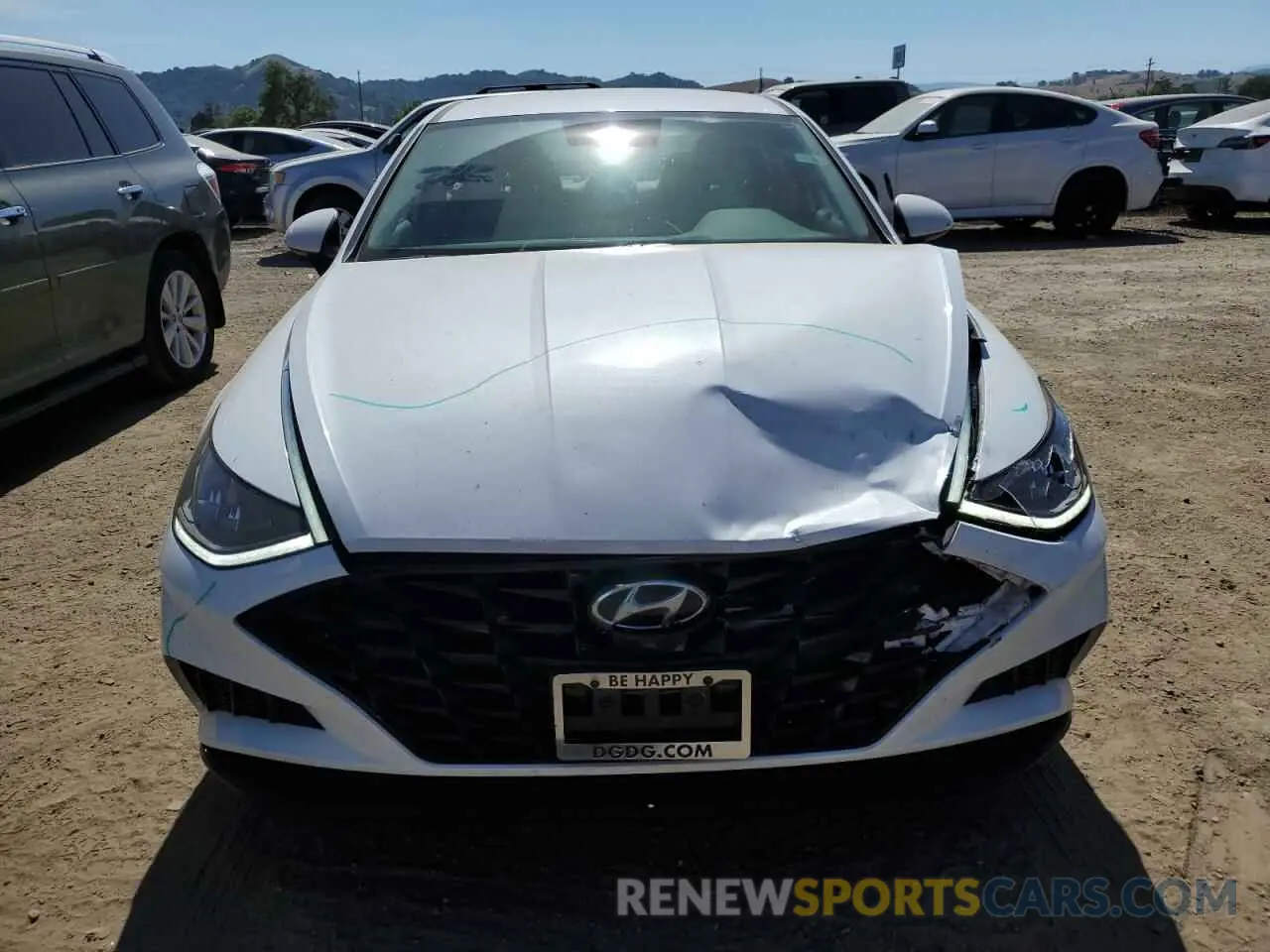 5 Photograph of a damaged car 5NPEL4JA8LH027532 HYUNDAI SONATA 2020