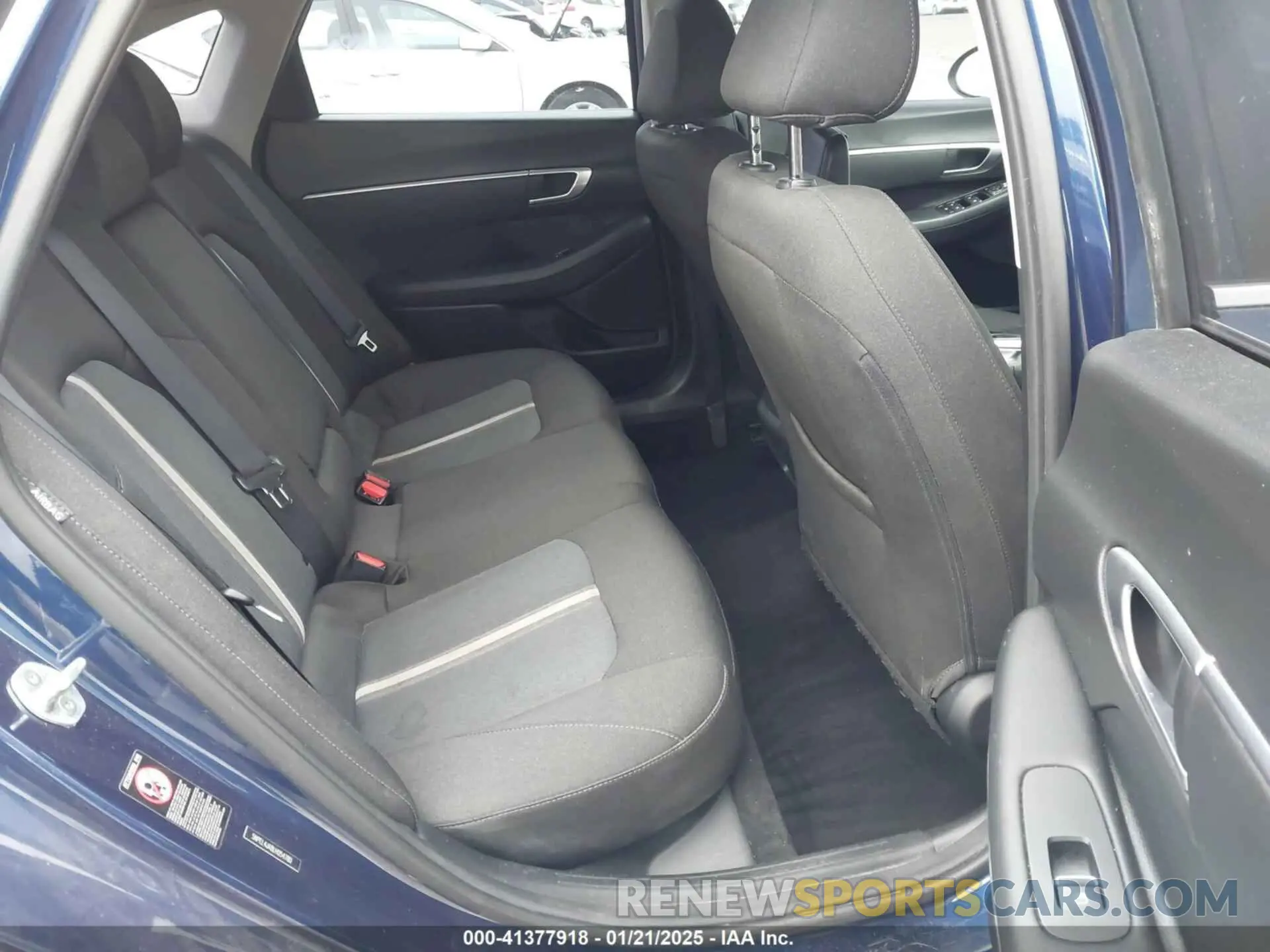 8 Photograph of a damaged car 5NPEL4JA8LH054780 HYUNDAI SONATA 2020
