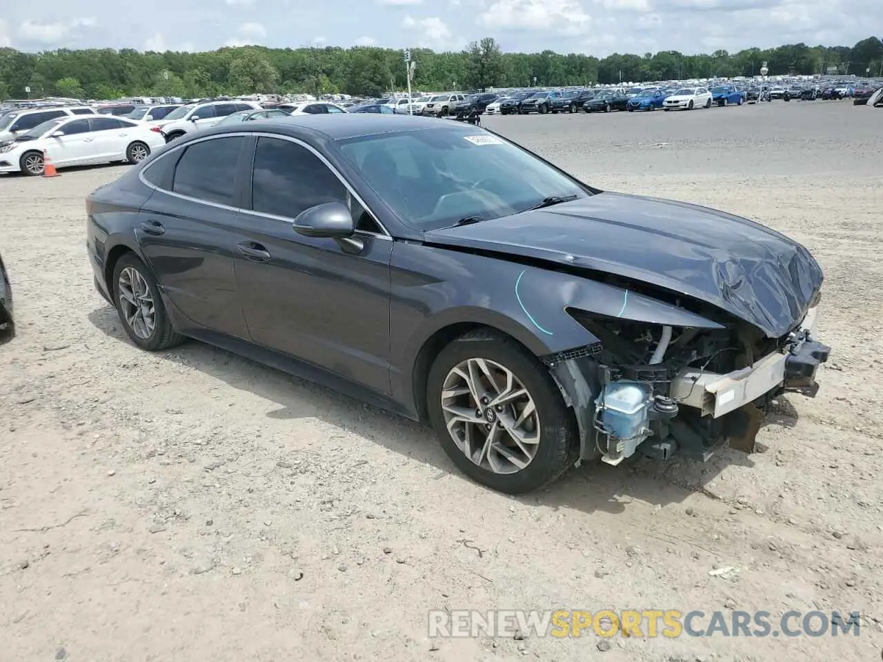 4 Photograph of a damaged car 5NPEL4JAXLH010599 HYUNDAI SONATA 2020
