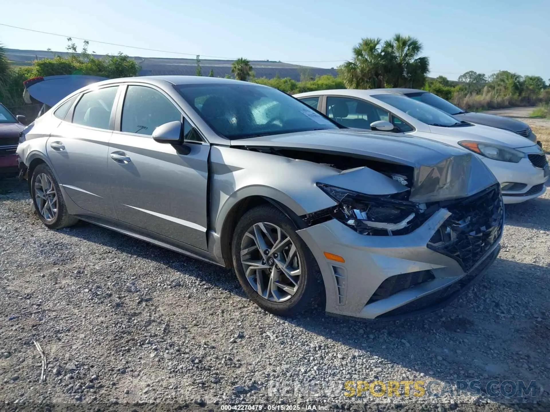 1 Photograph of a damaged car 5NPEL4JAXLH029055 HYUNDAI SONATA 2020