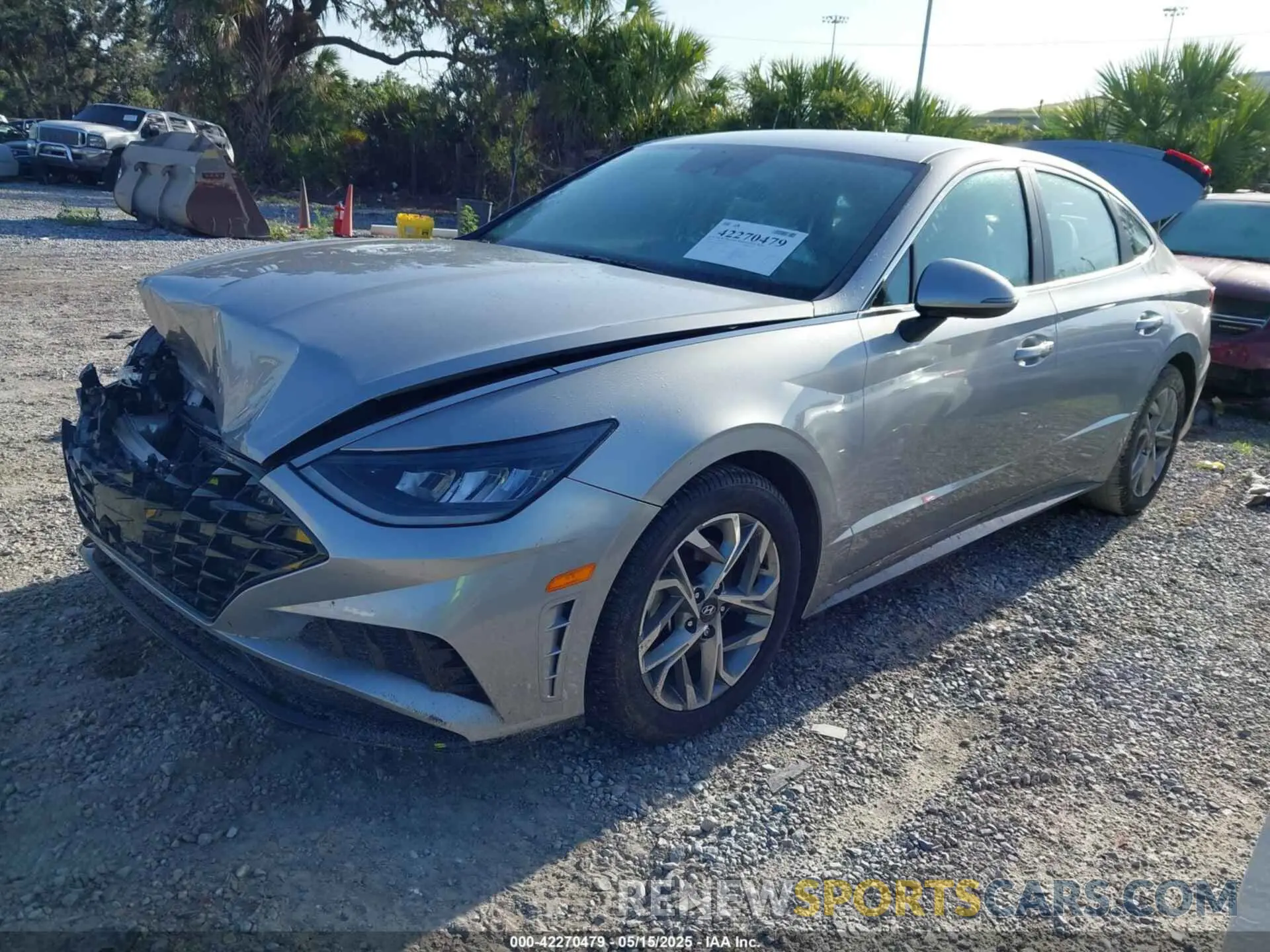 2 Photograph of a damaged car 5NPEL4JAXLH029055 HYUNDAI SONATA 2020