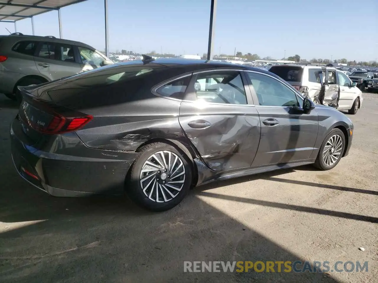 3 Photograph of a damaged car KMHL34JJ4LA011547 HYUNDAI SONATA 2020