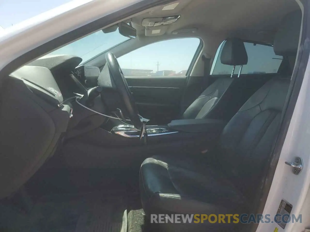 7 Photograph of a damaged car KMHL54JJ9LA009688 HYUNDAI SONATA 2020
