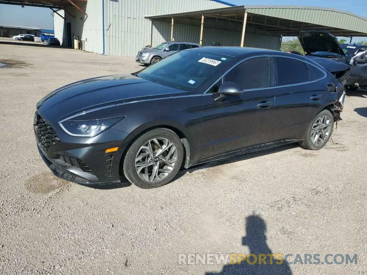 1 Photograph of a damaged car 5NPEF4JA1MH124144 HYUNDAI SONATA 2021