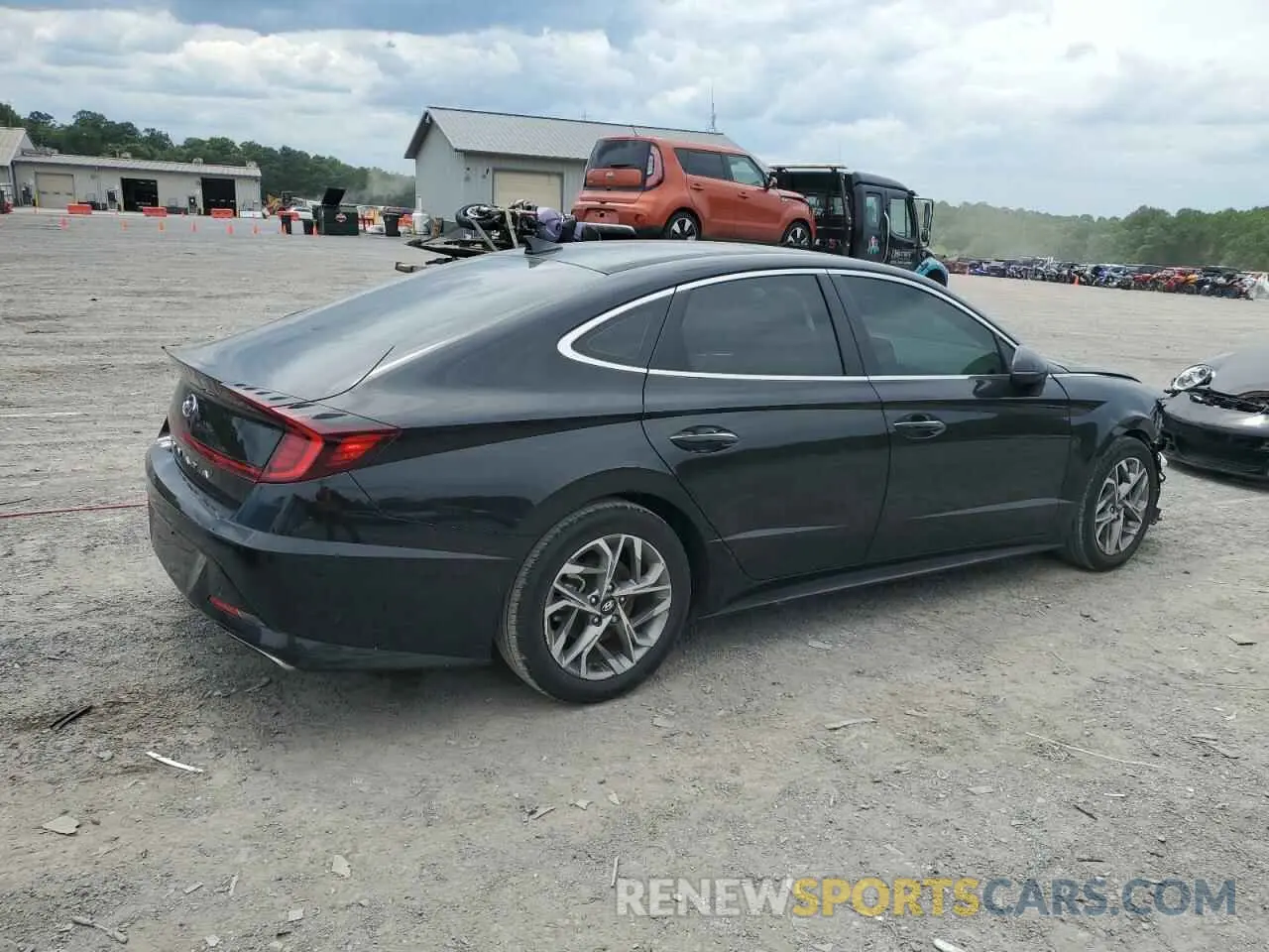 3 Photograph of a damaged car 5NPEF4JA2MH099268 HYUNDAI SONATA 2021