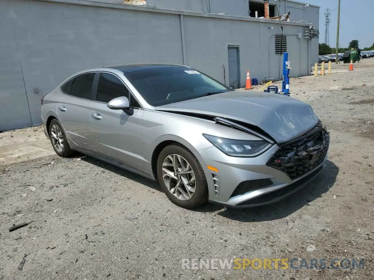 4 Photograph of a damaged car 5NPEF4JA2MH115033 HYUNDAI SONATA 2021