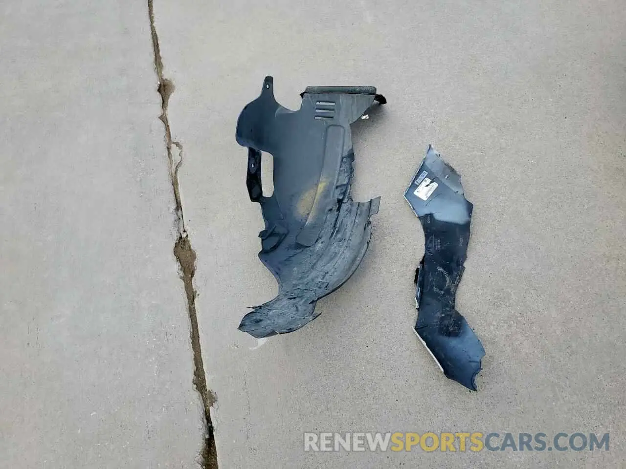 12 Photograph of a damaged car 5NPEF4JA4MH083816 HYUNDAI SONATA 2021