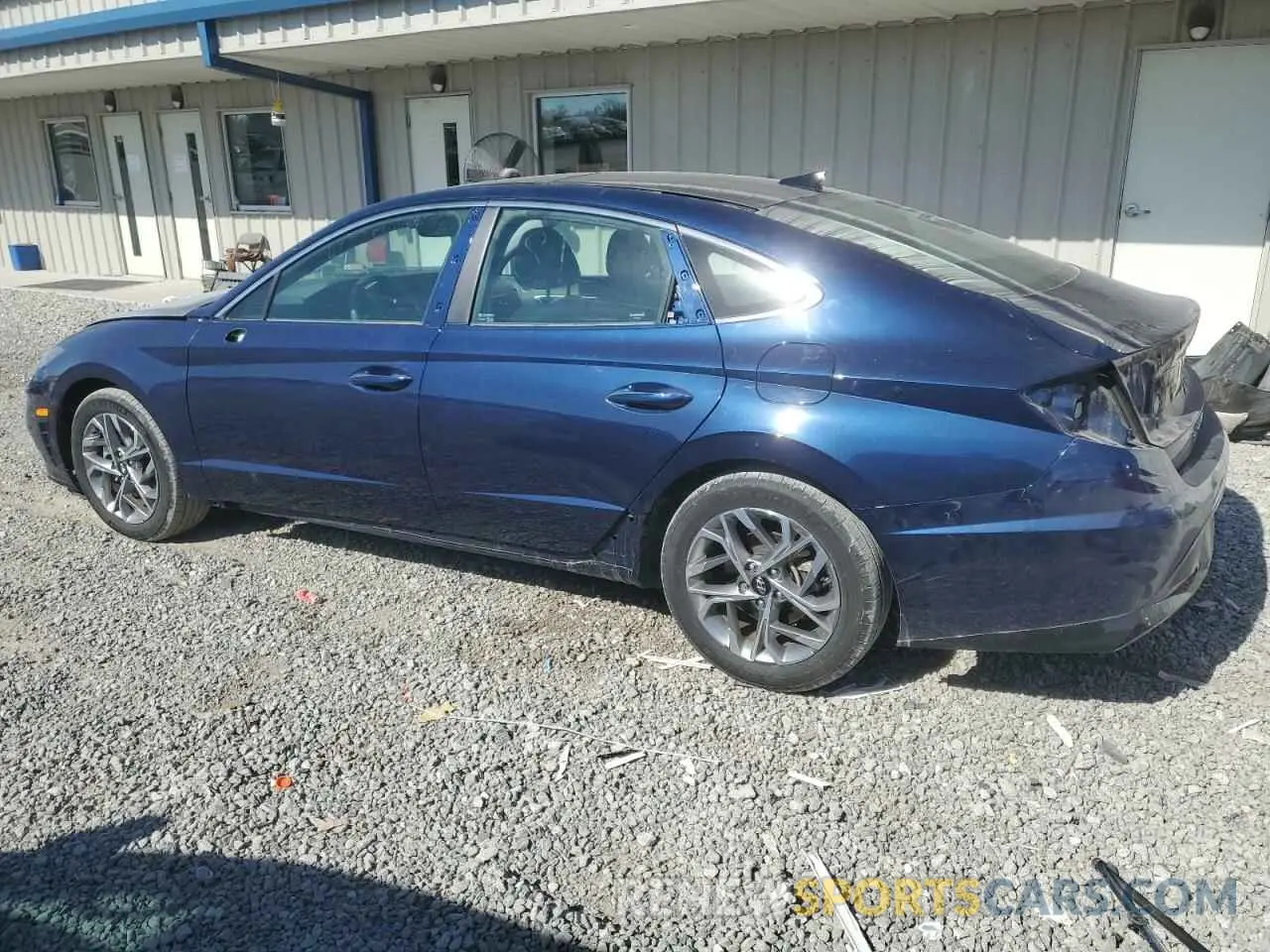 2 Photograph of a damaged car 5NPEF4JA4MH083962 HYUNDAI SONATA 2021