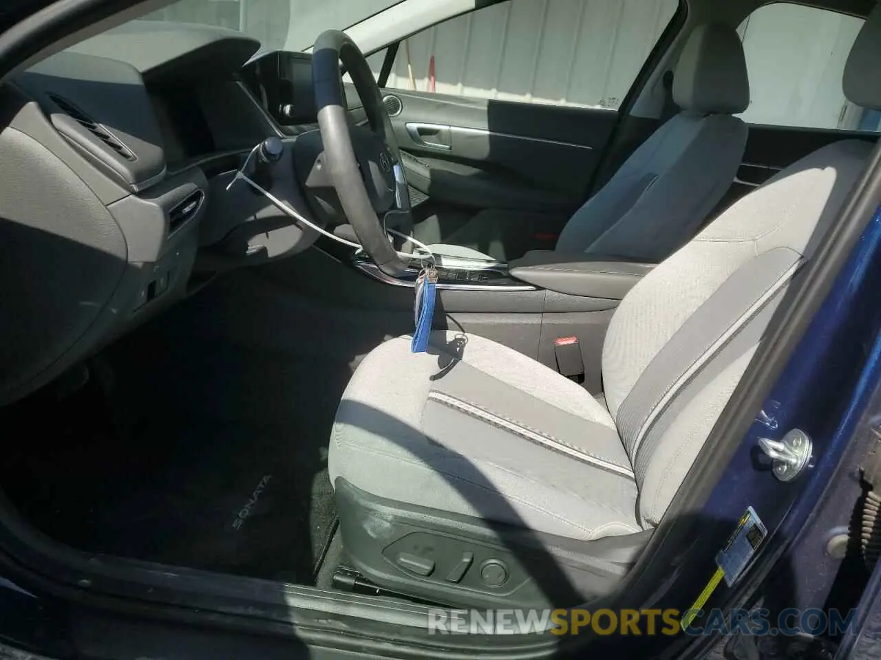 7 Photograph of a damaged car 5NPEF4JA4MH083962 HYUNDAI SONATA 2021