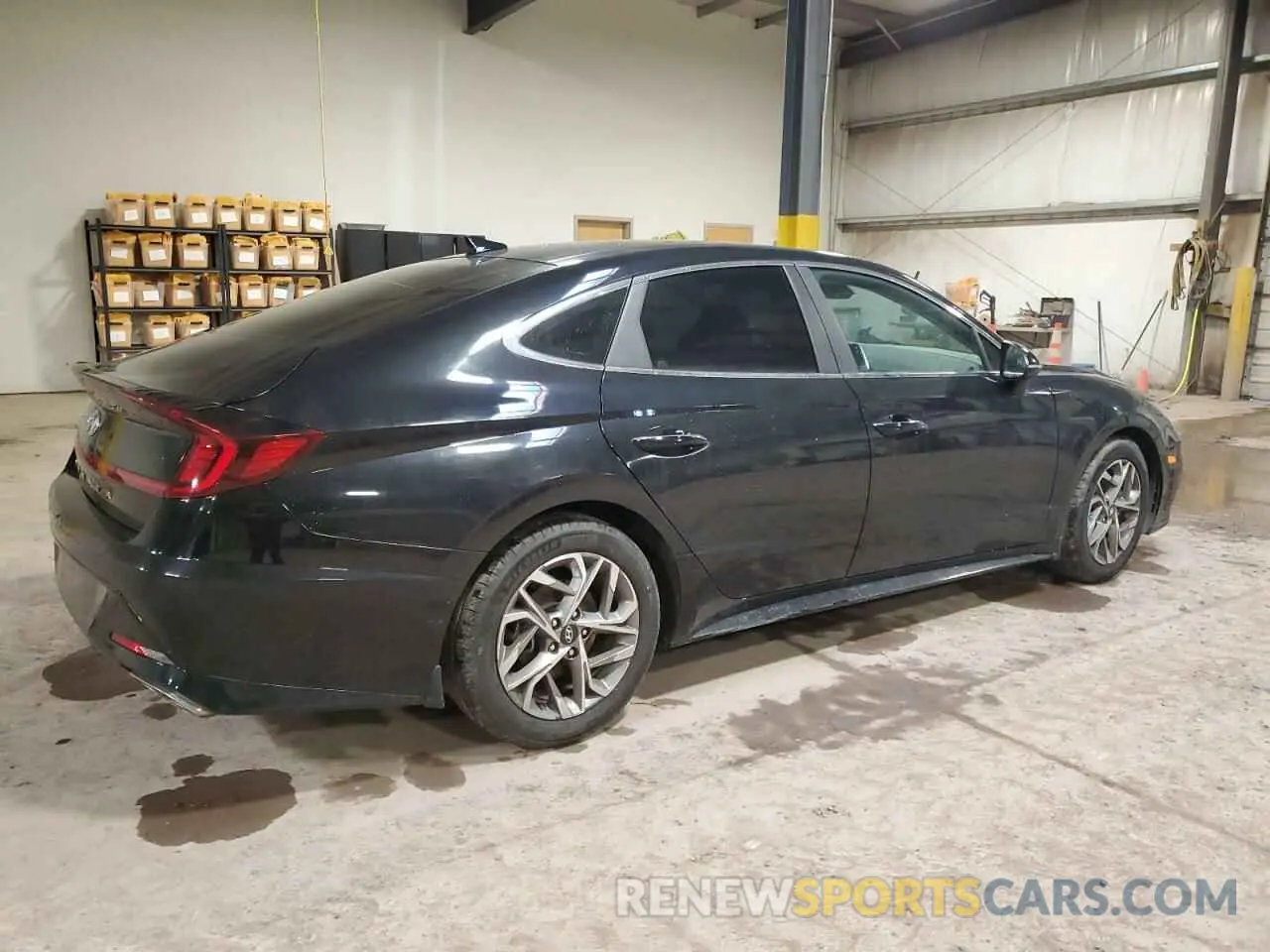 3 Photograph of a damaged car 5NPEF4JA5MH084716 HYUNDAI SONATA 2021