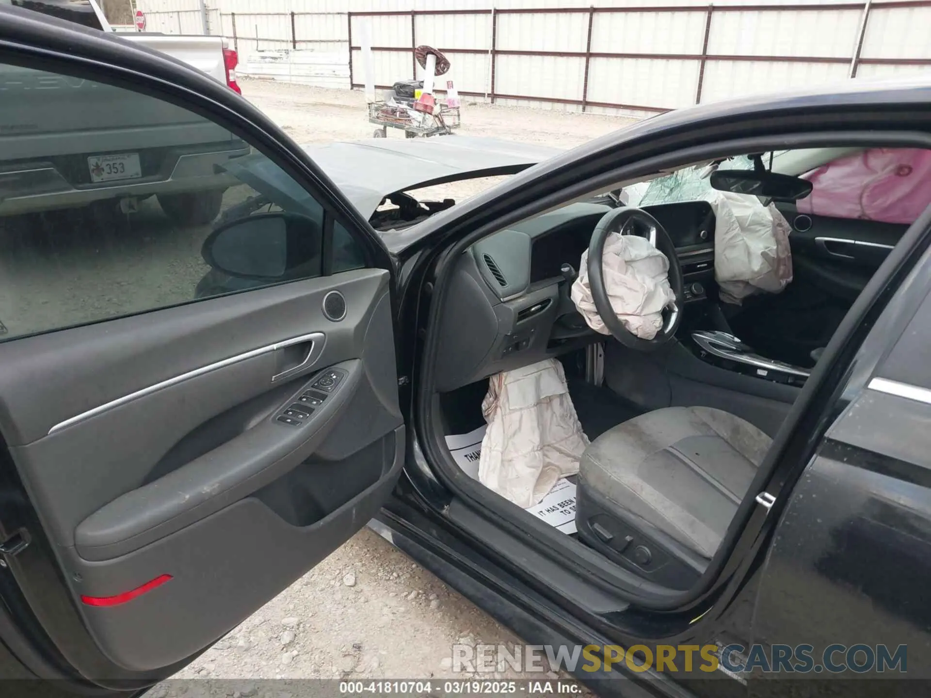 5 Photograph of a damaged car 5NPEF4JA5MH087230 HYUNDAI SONATA 2021