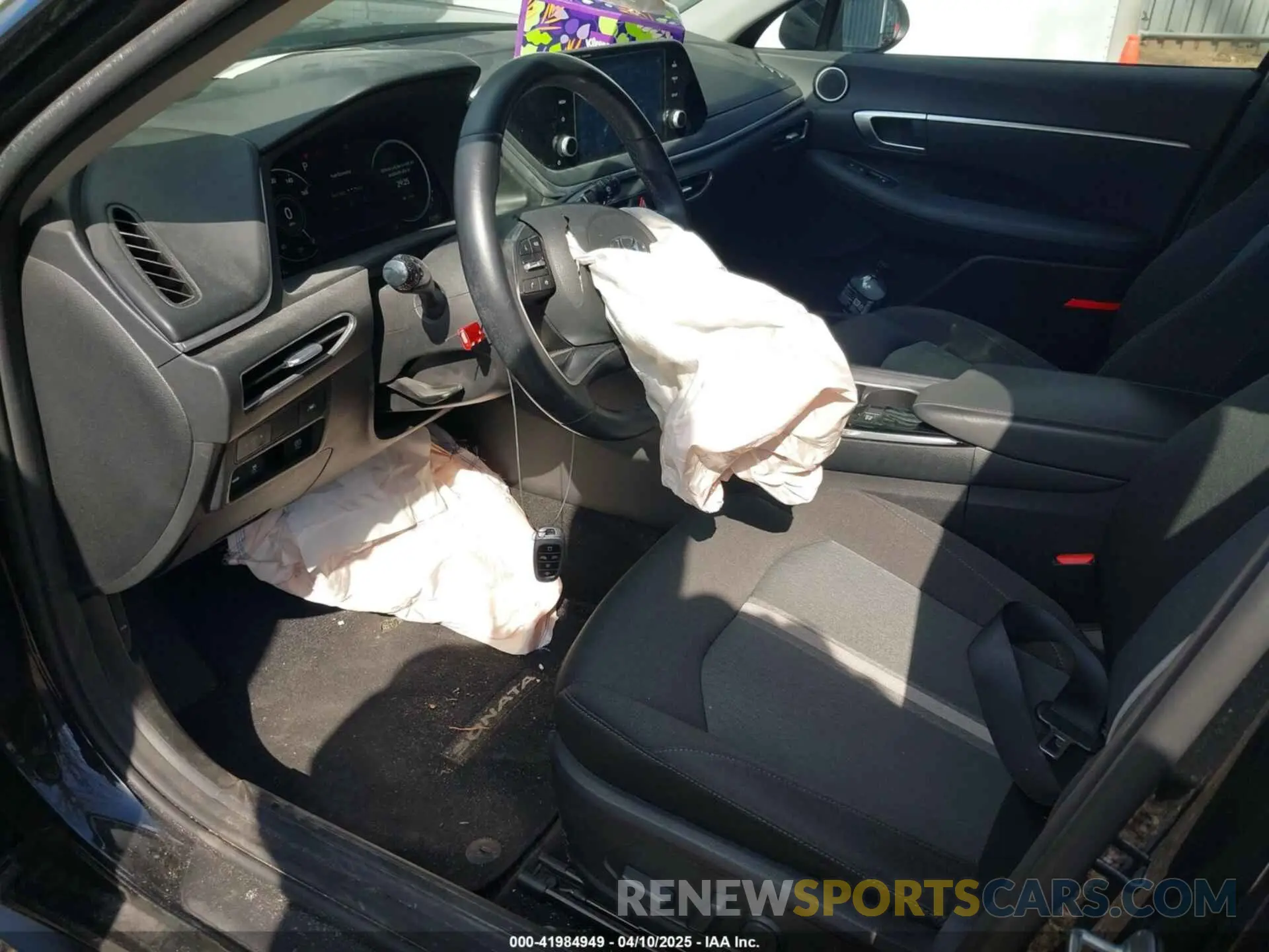 5 Photograph of a damaged car 5NPEF4JA6MH083977 HYUNDAI SONATA 2021