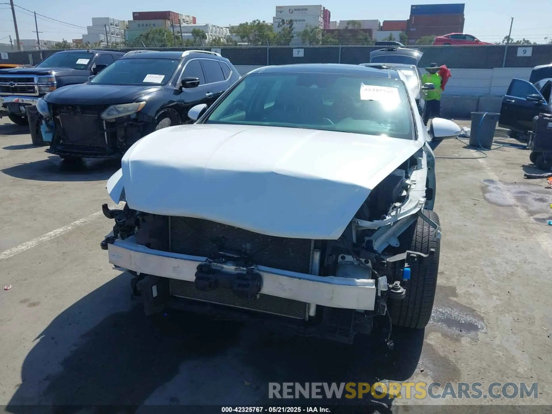 6 Photograph of a damaged car 5NPEF4JA6MH089844 HYUNDAI SONATA 2021