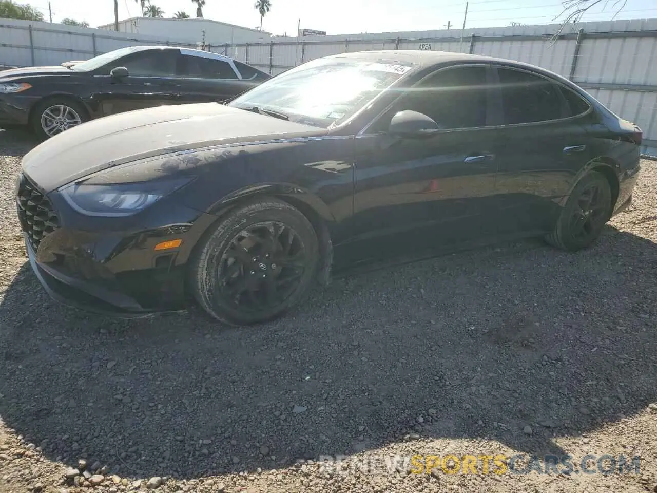 1 Photograph of a damaged car 5NPEF4JA6MH096048 HYUNDAI SONATA 2021