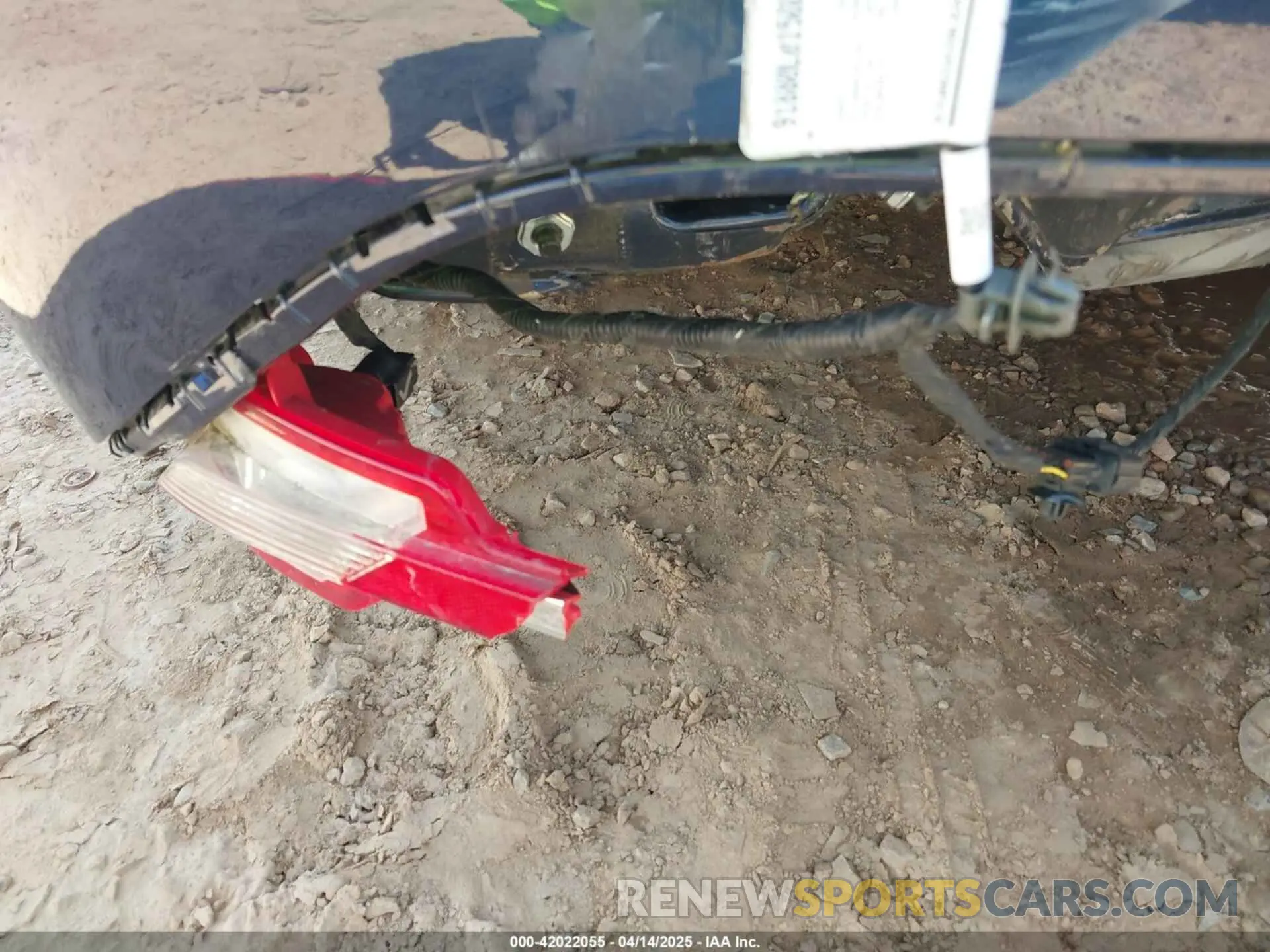 19 Photograph of a damaged car 5NPEF4JA6MH096101 HYUNDAI SONATA 2021