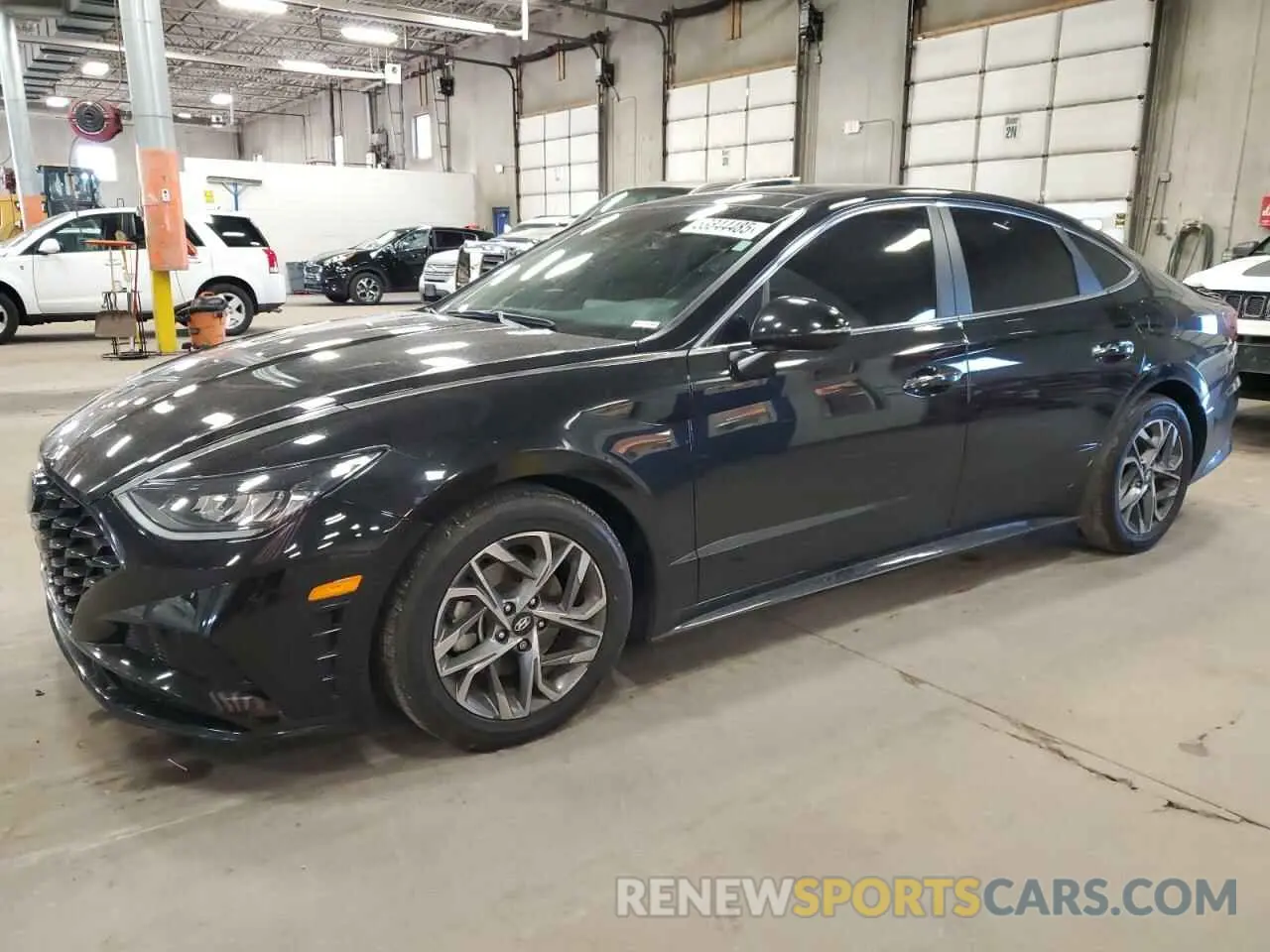 1 Photograph of a damaged car 5NPEF4JA6MH102415 HYUNDAI SONATA 2021
