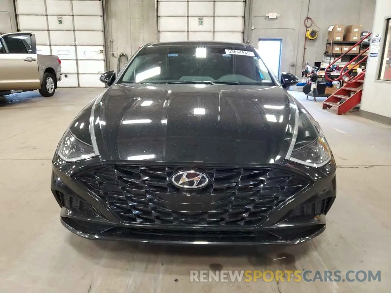 5 Photograph of a damaged car 5NPEF4JA6MH102415 HYUNDAI SONATA 2021