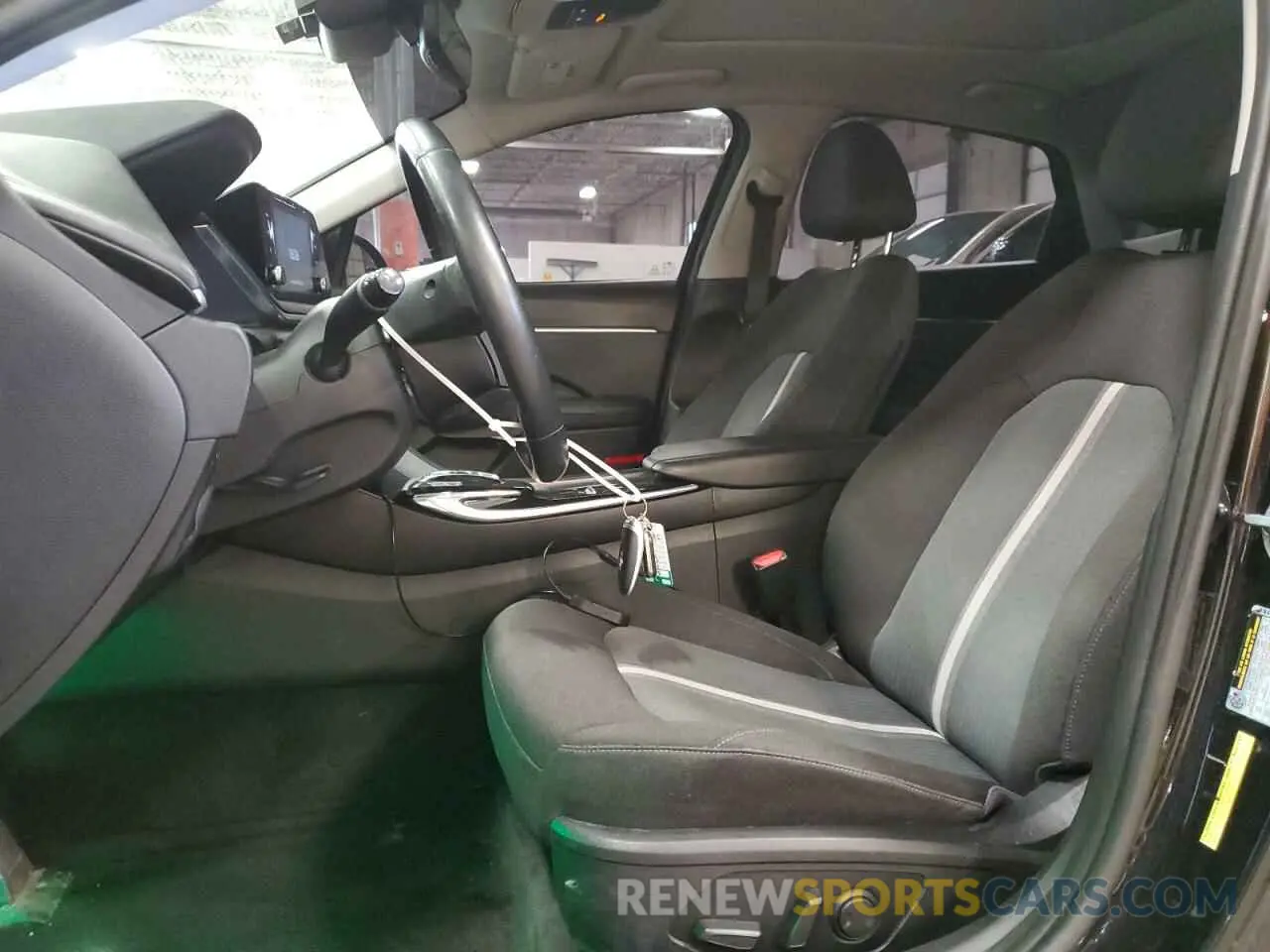 7 Photograph of a damaged car 5NPEF4JA6MH102415 HYUNDAI SONATA 2021