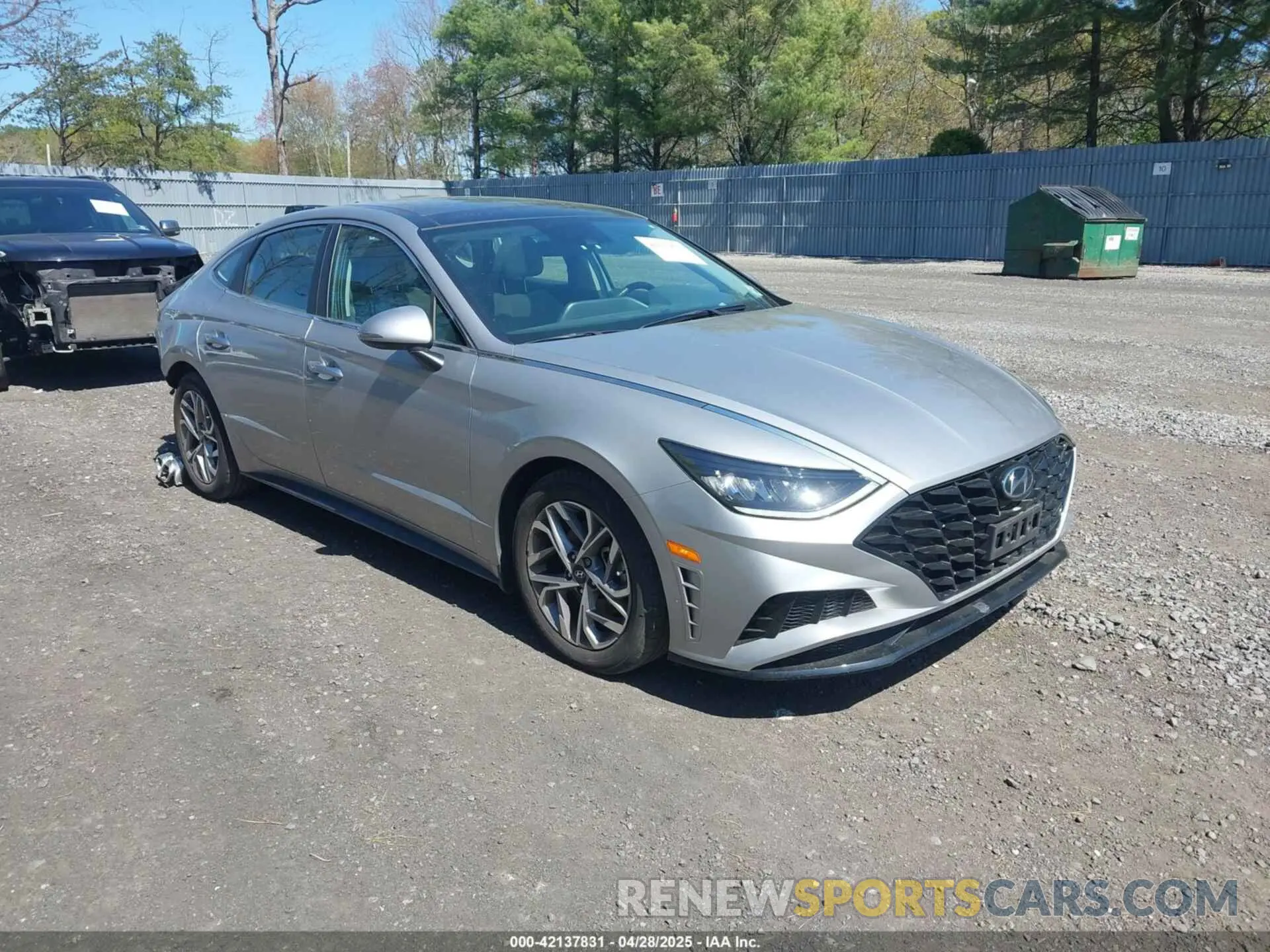 1 Photograph of a damaged car 5NPEF4JA7MH097046 HYUNDAI SONATA 2021