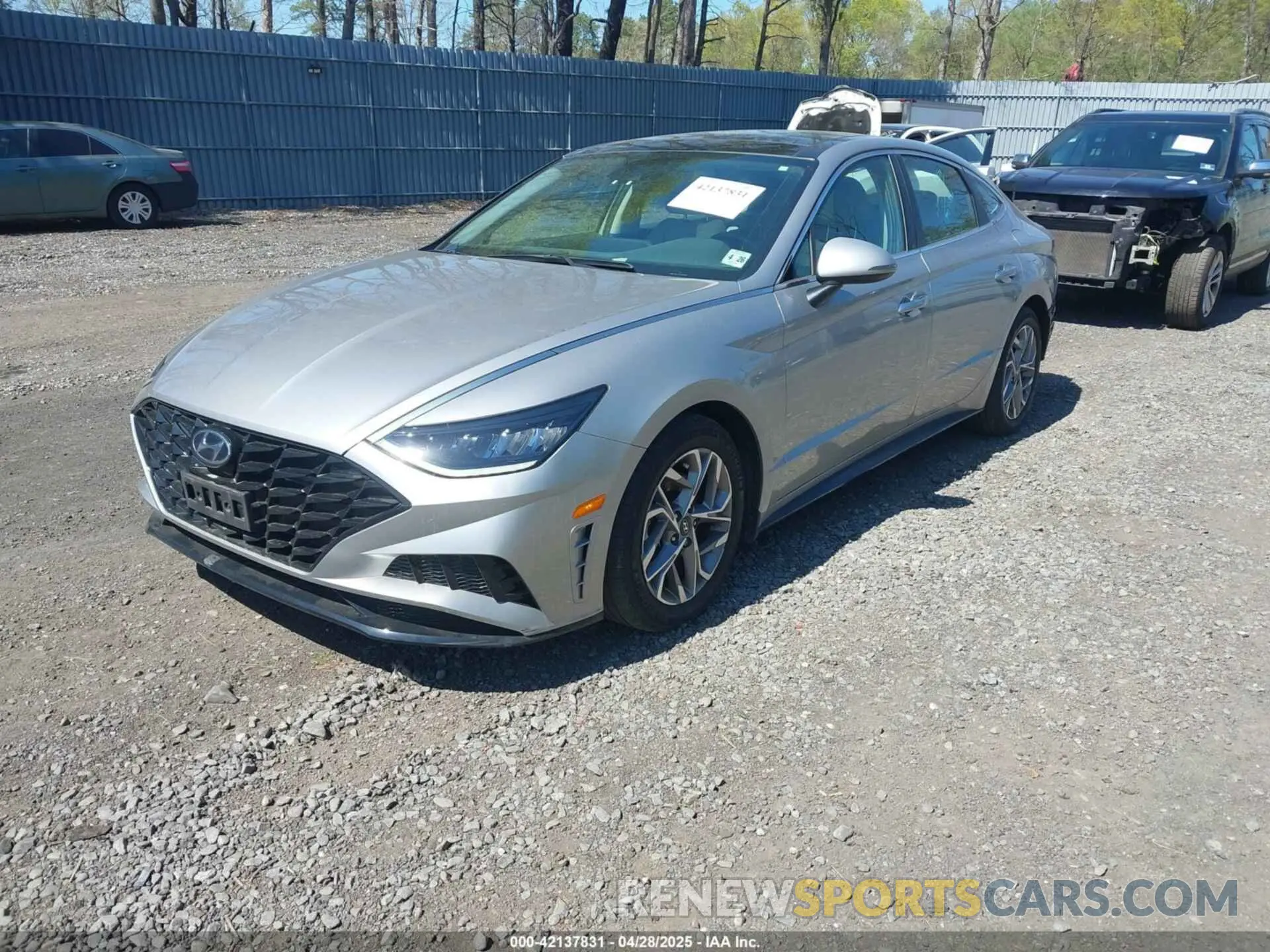 2 Photograph of a damaged car 5NPEF4JA7MH097046 HYUNDAI SONATA 2021