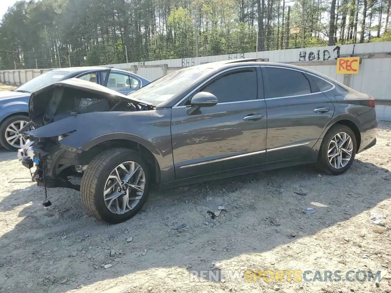 1 Photograph of a damaged car 5NPEF4JA7MH103010 HYUNDAI SONATA 2021