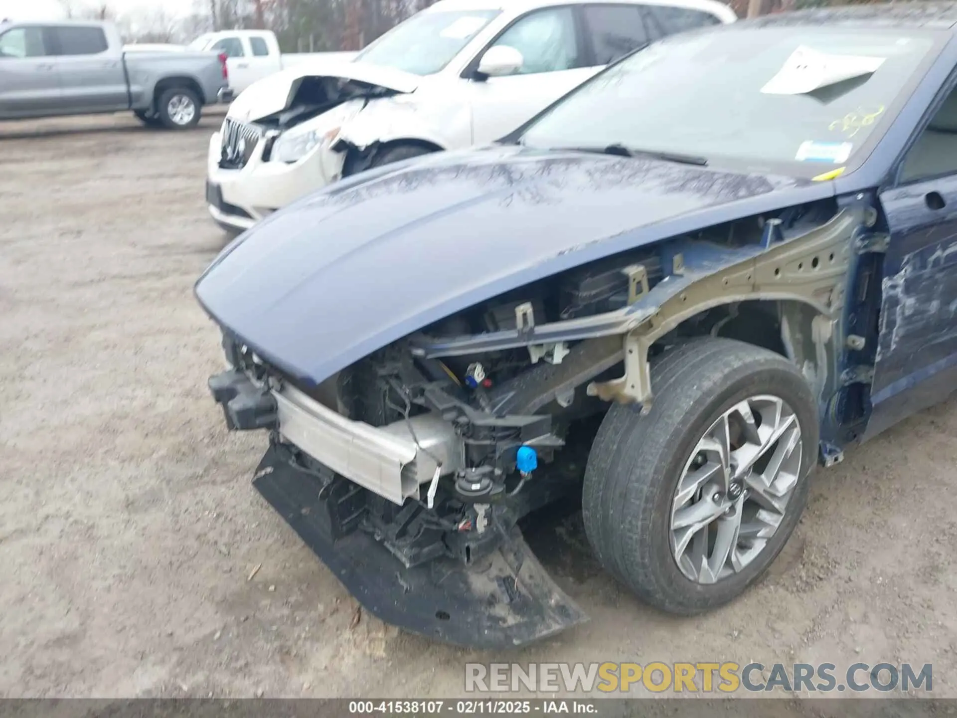 6 Photograph of a damaged car 5NPEF4JA8MH104246 HYUNDAI SONATA 2021