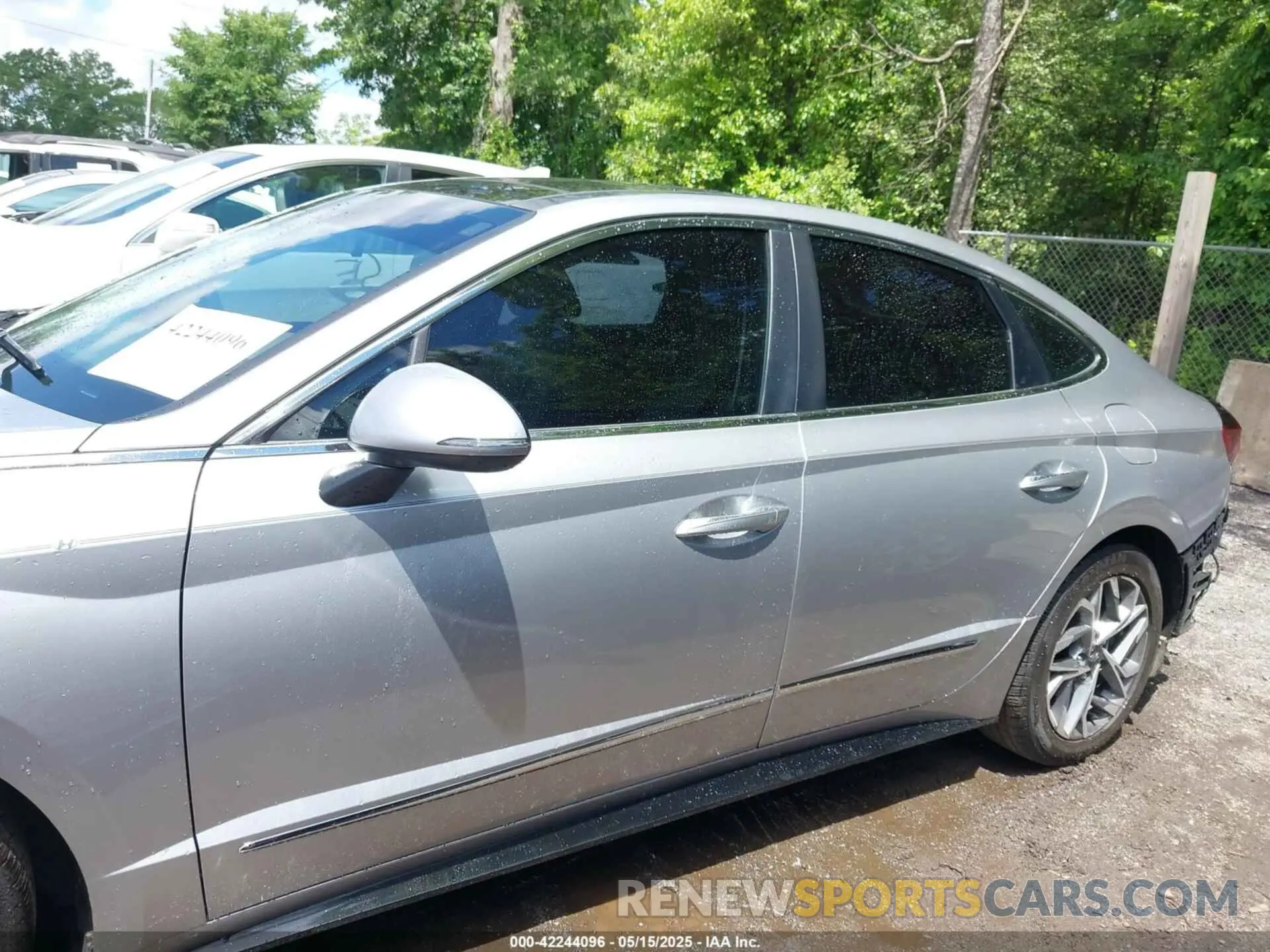 15 Photograph of a damaged car 5NPEF4JA8MH125663 HYUNDAI SONATA 2021