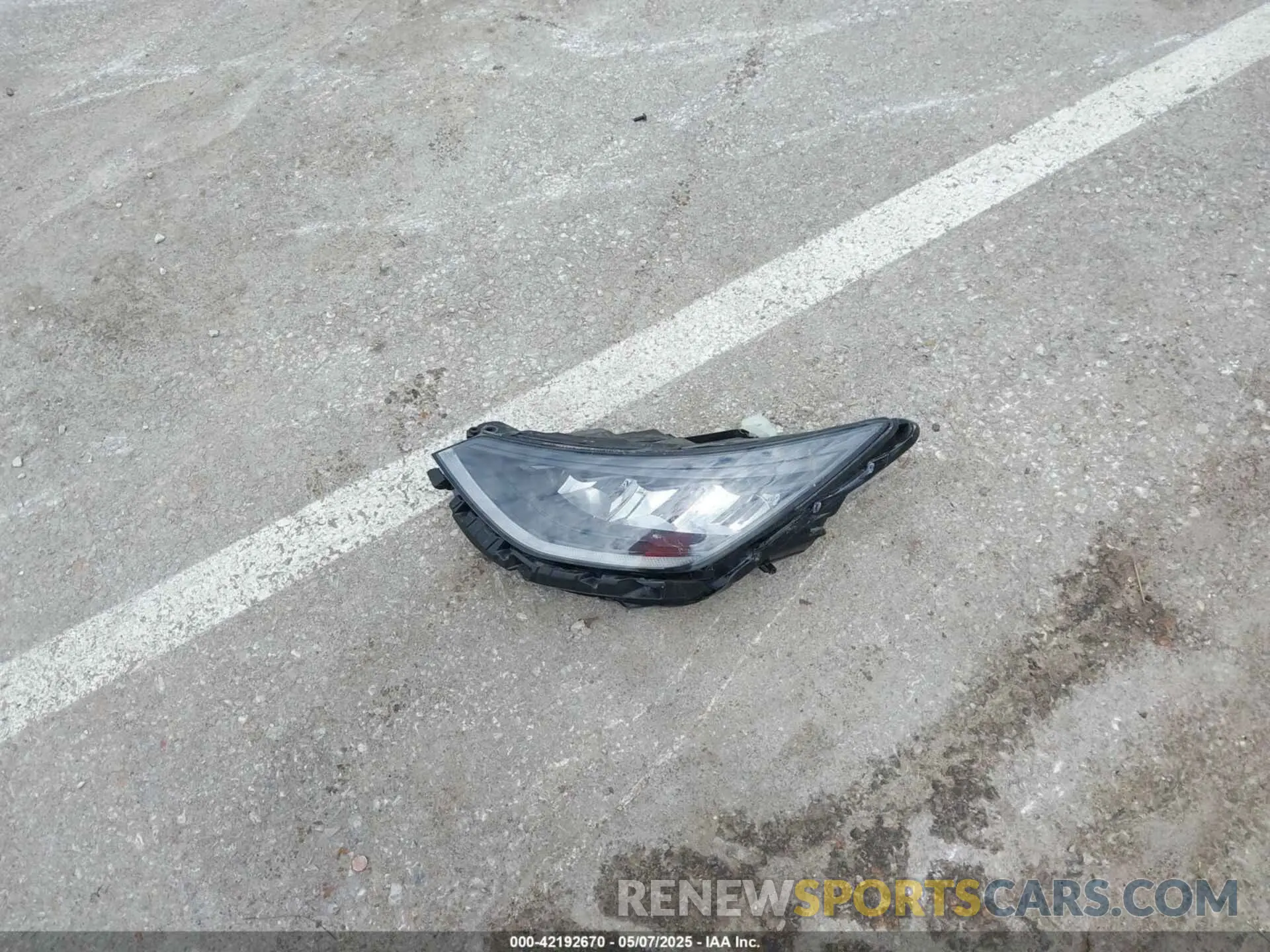 12 Photograph of a damaged car 5NPEG4JA0MH074639 HYUNDAI SONATA 2021