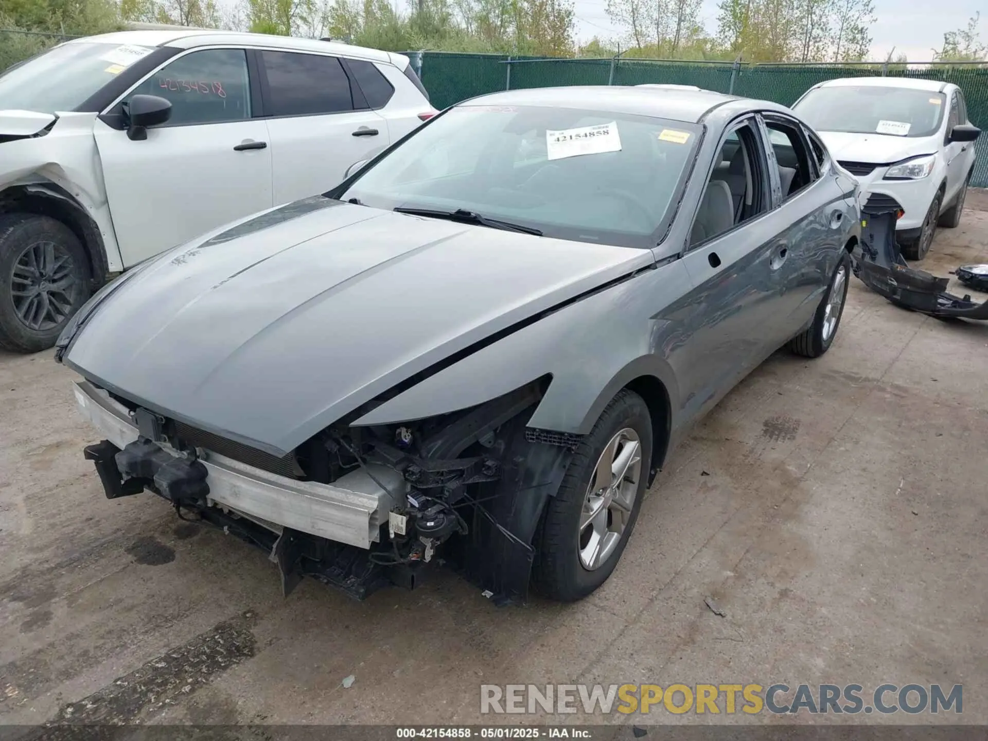 2 Photograph of a damaged car 5NPEG4JA0MH078142 HYUNDAI SONATA 2021