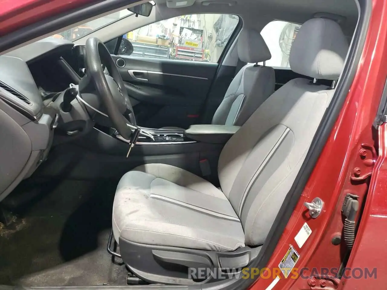 7 Photograph of a damaged car 5NPEG4JA0MH079226 HYUNDAI SONATA 2021