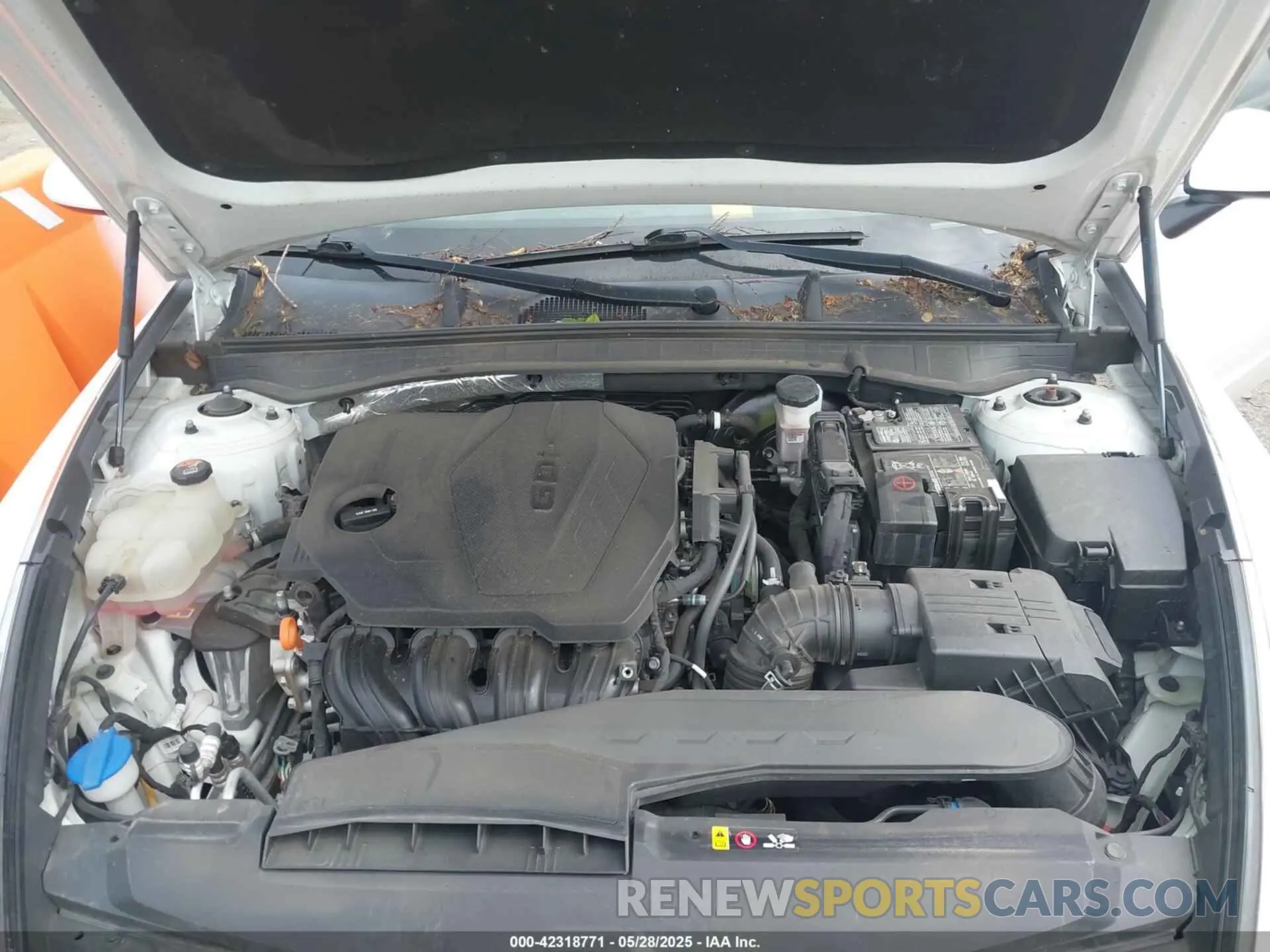 10 Photograph of a damaged car 5NPEG4JA0MH105064 HYUNDAI SONATA 2021