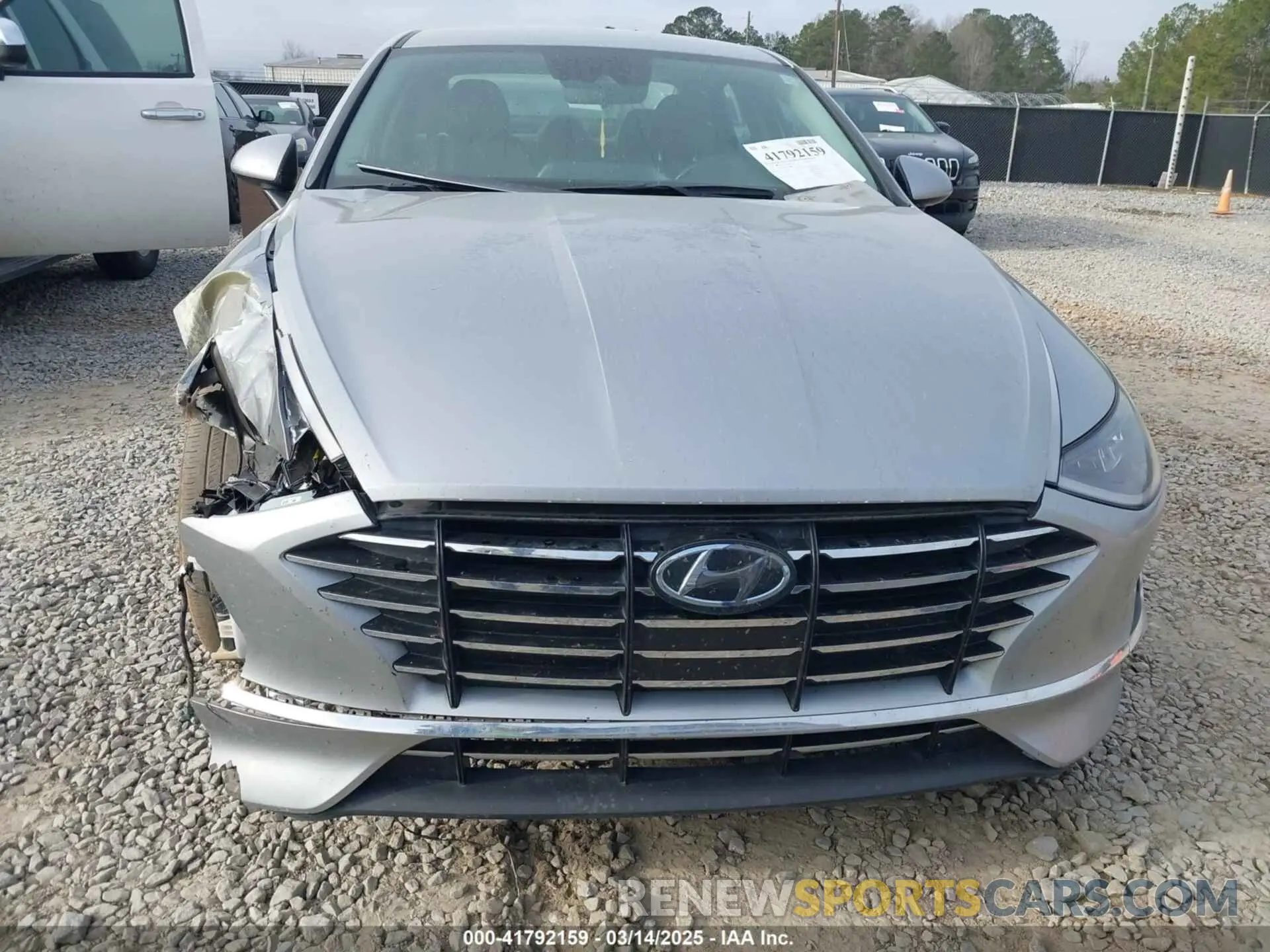 12 Photograph of a damaged car 5NPEG4JA0MH108871 HYUNDAI SONATA 2021