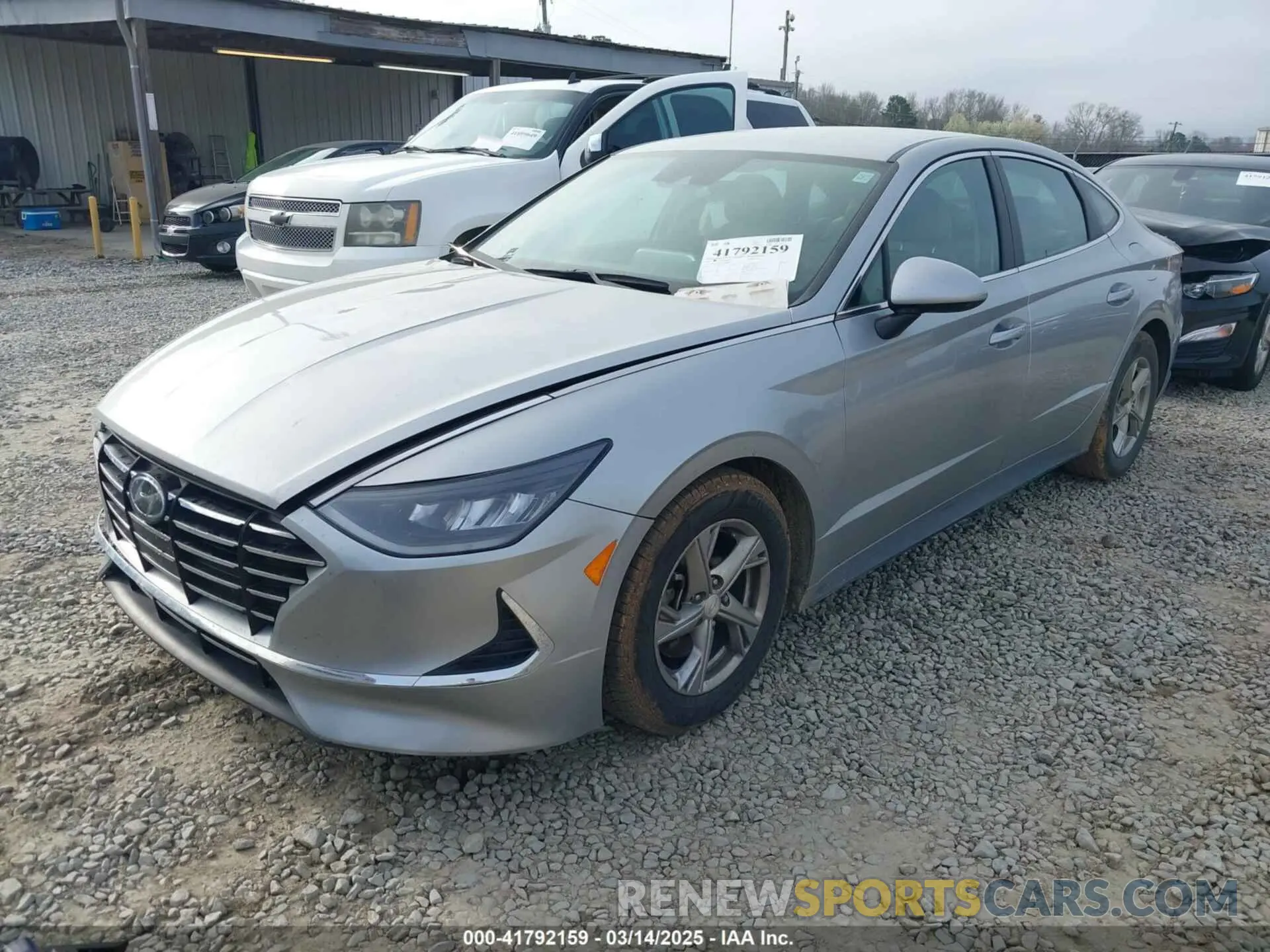 2 Photograph of a damaged car 5NPEG4JA0MH108871 HYUNDAI SONATA 2021