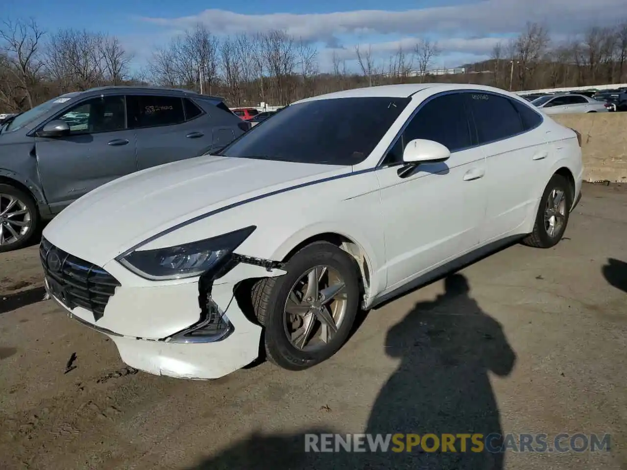 1 Photograph of a damaged car 5NPEG4JA0MH126433 HYUNDAI SONATA 2021