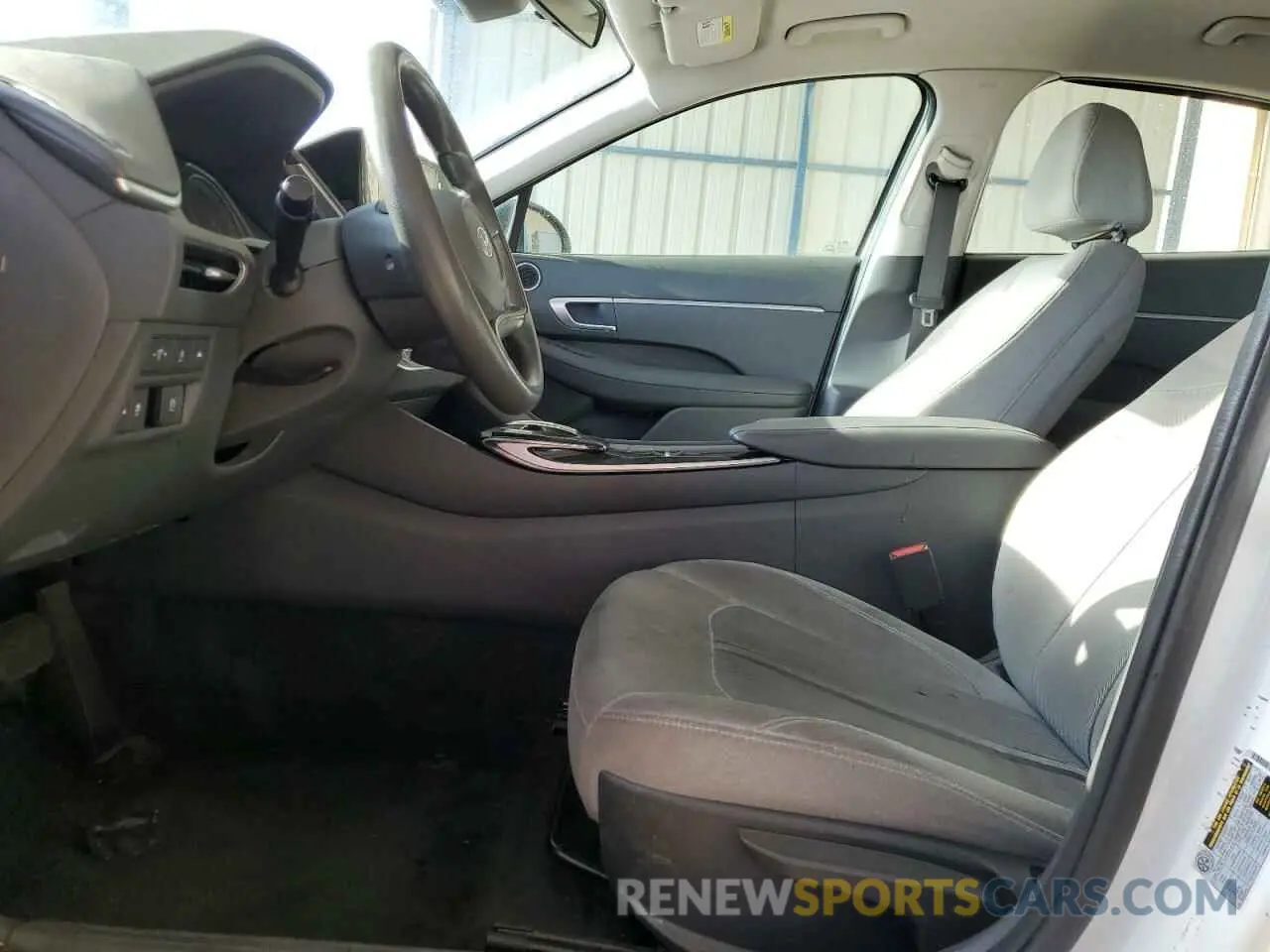 7 Photograph of a damaged car 5NPEG4JA0MH128134 HYUNDAI SONATA 2021