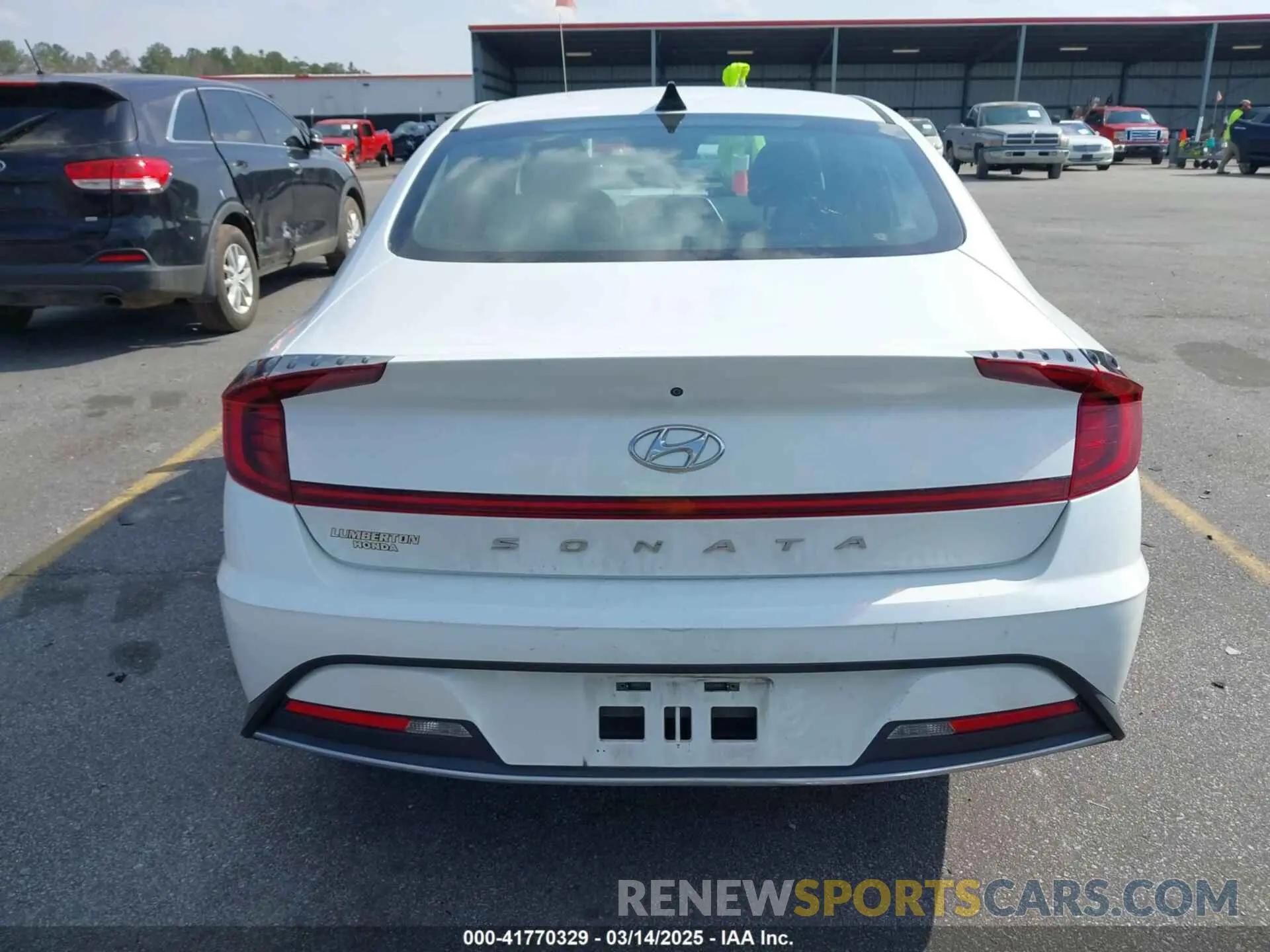 16 Photograph of a damaged car 5NPEG4JA0MH131311 HYUNDAI SONATA 2021