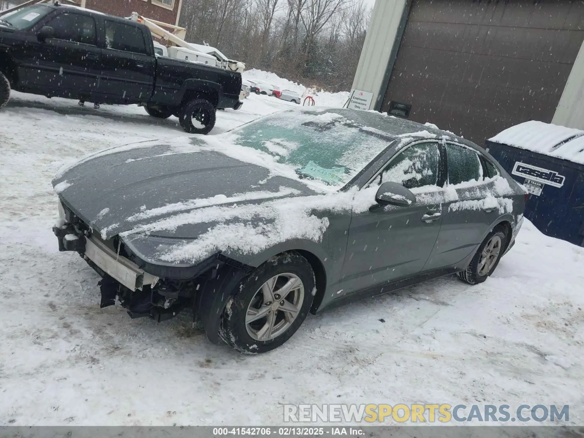 2 Photograph of a damaged car 5NPEG4JA1MH069675 HYUNDAI SONATA 2021